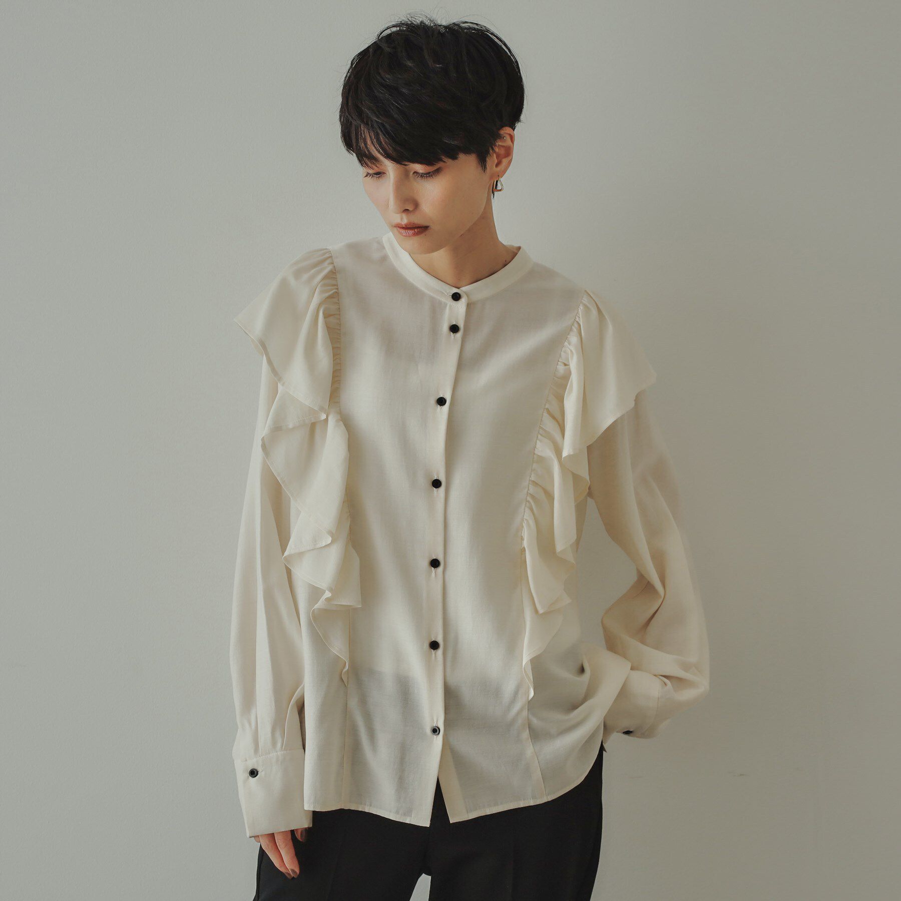 OPAQUE.CLIP「【大草直子さんコラボ】ラッフルブラウス」|シャツ・ブラウス|