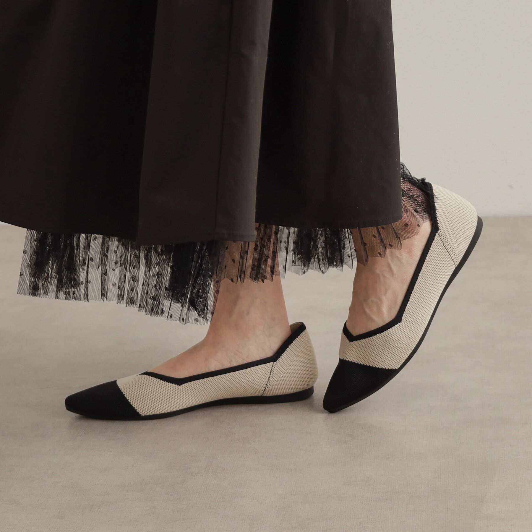 OPAQUE.CLIP「【軽量/洗える】ポインテッドトゥニットパンプス」|パンプス|