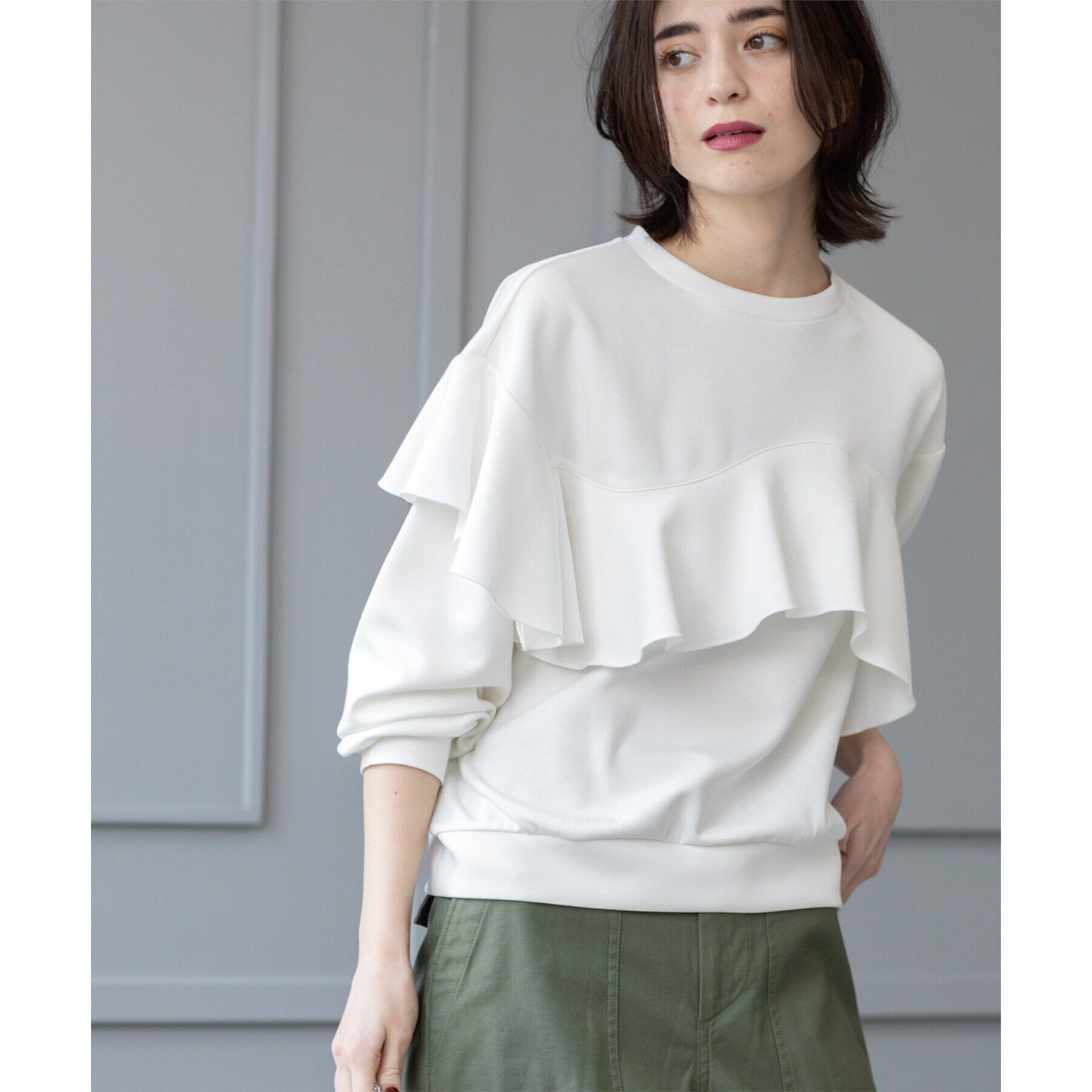 OPAQUE.CLIP「フリルアシメトップス【洗濯機洗い可】」|Tシャツ・カットソー|ホワイト(001)