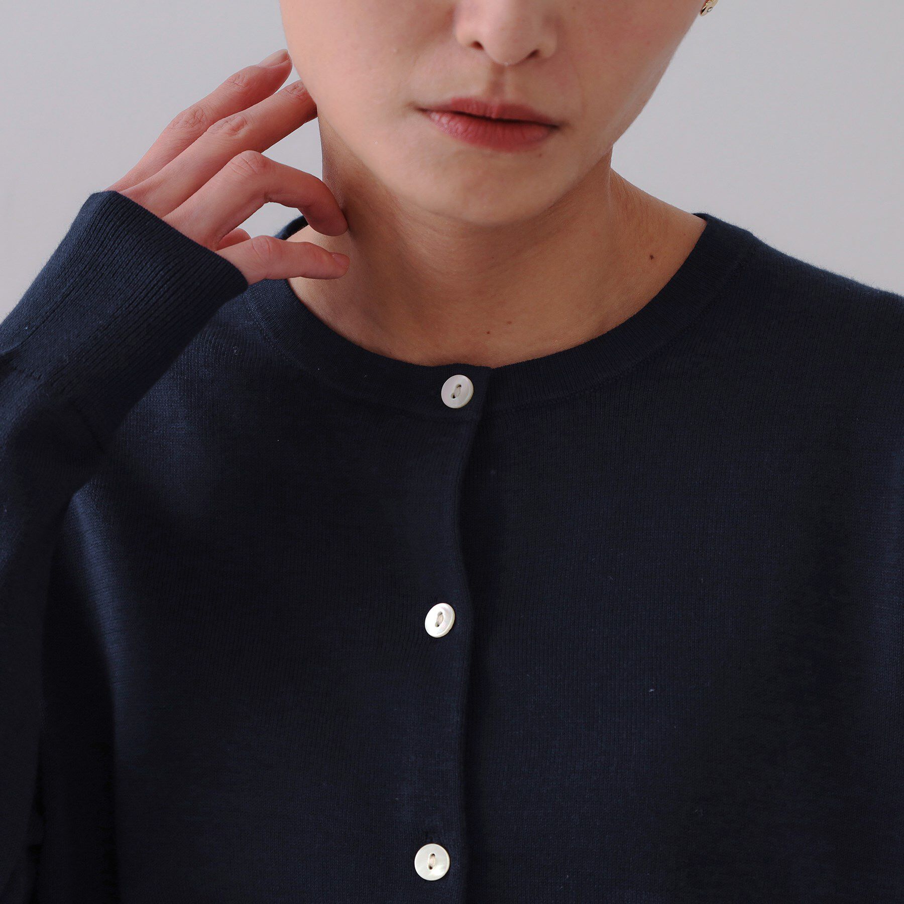 OPAQUE.CLIP「クルーネックニットカーディガン/オーガニックコットン混【UV/洗濯機洗い可】」|カーディガン|