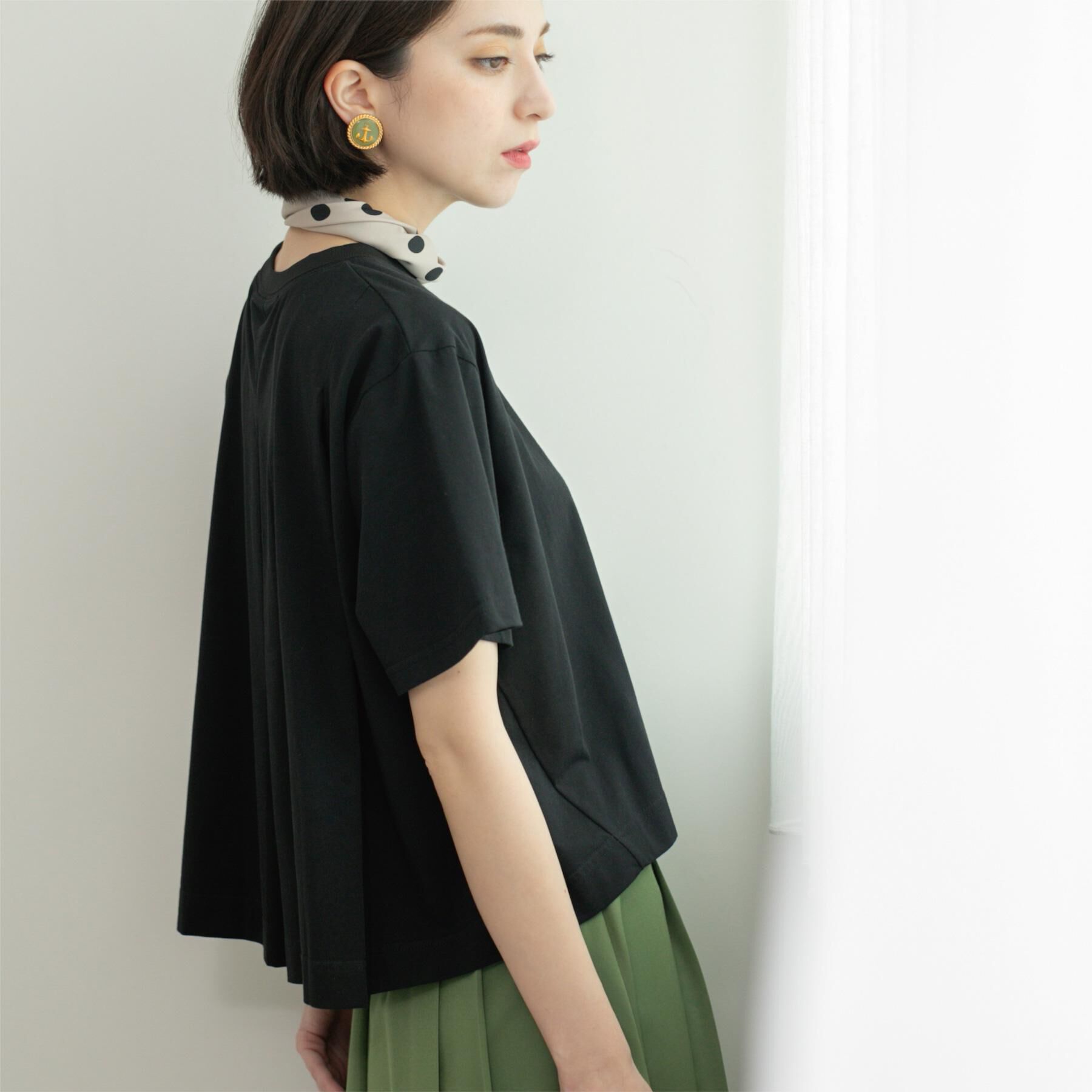 OPAQUE.CLIP「バックフレアショートTシャツ【洗濯機洗い可】」|Tシャツ・カットソー|