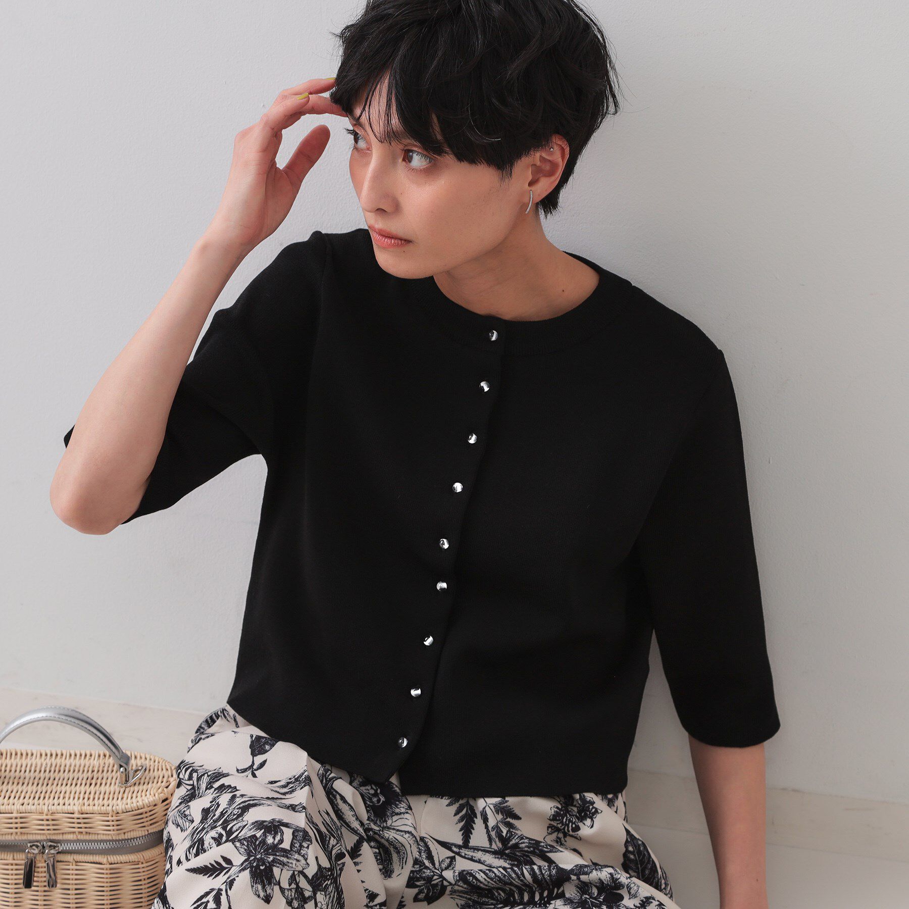 OPAQUE.CLIP「ショートニットカーディガン【洗濯機洗い可】」|カーディガン|ブラック(019)