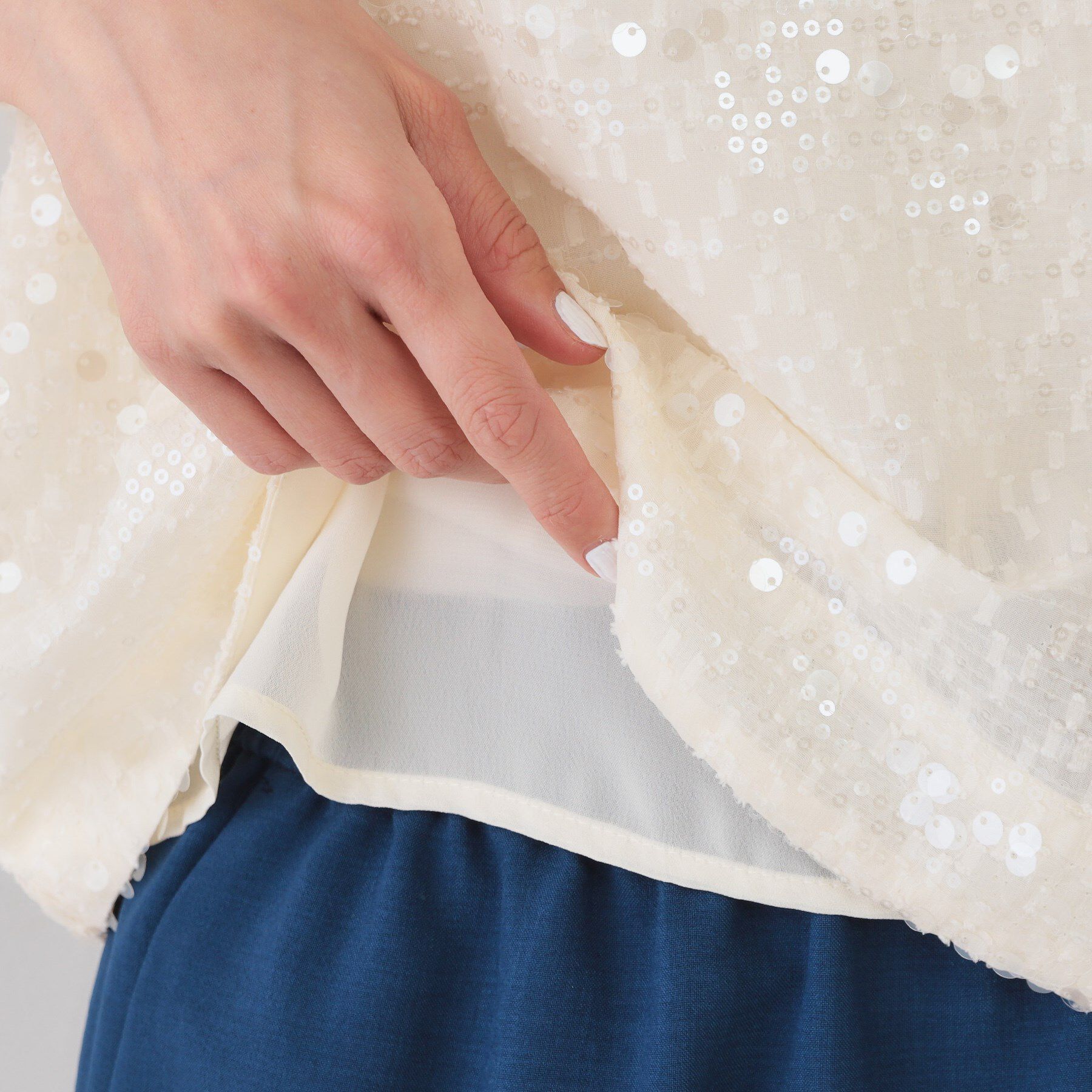 OPAQUE.CLIP「スパンコールブラウス【洗える】」|シャツ・ブラウス|