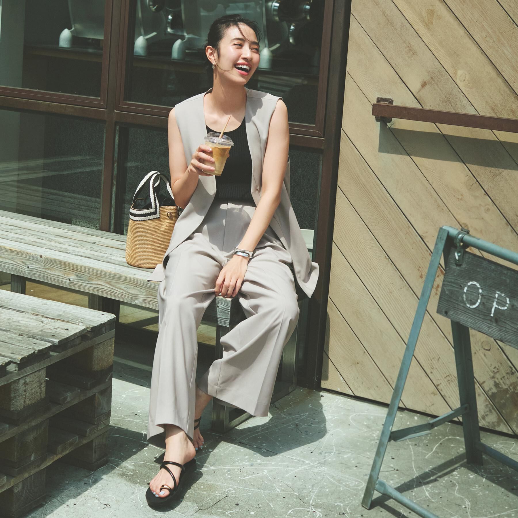 OPAQUE.CLIP「ストレッチVネックジレ/セットアップ対応【UV/接触冷感/洗濯機洗い可/抗ピル】」|ベスト・ジレ|