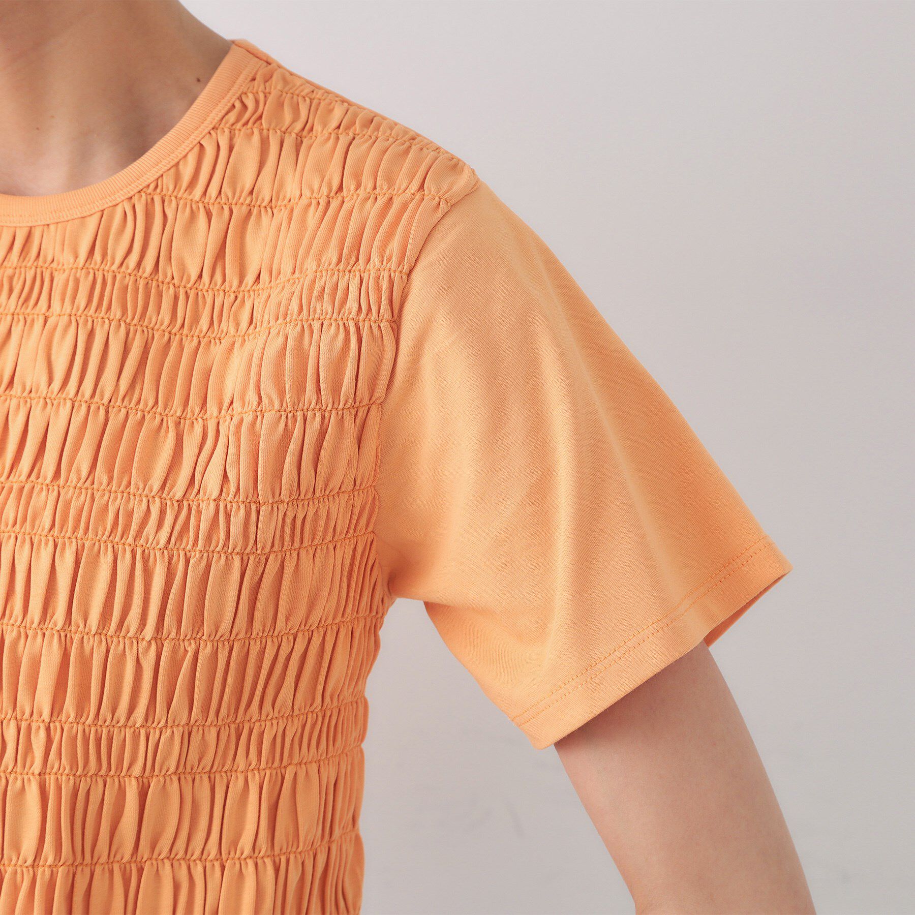 OPAQUE.CLIP「シャーリングショートTシャツ【洗濯機洗い可】」|Tシャツ・カットソー|