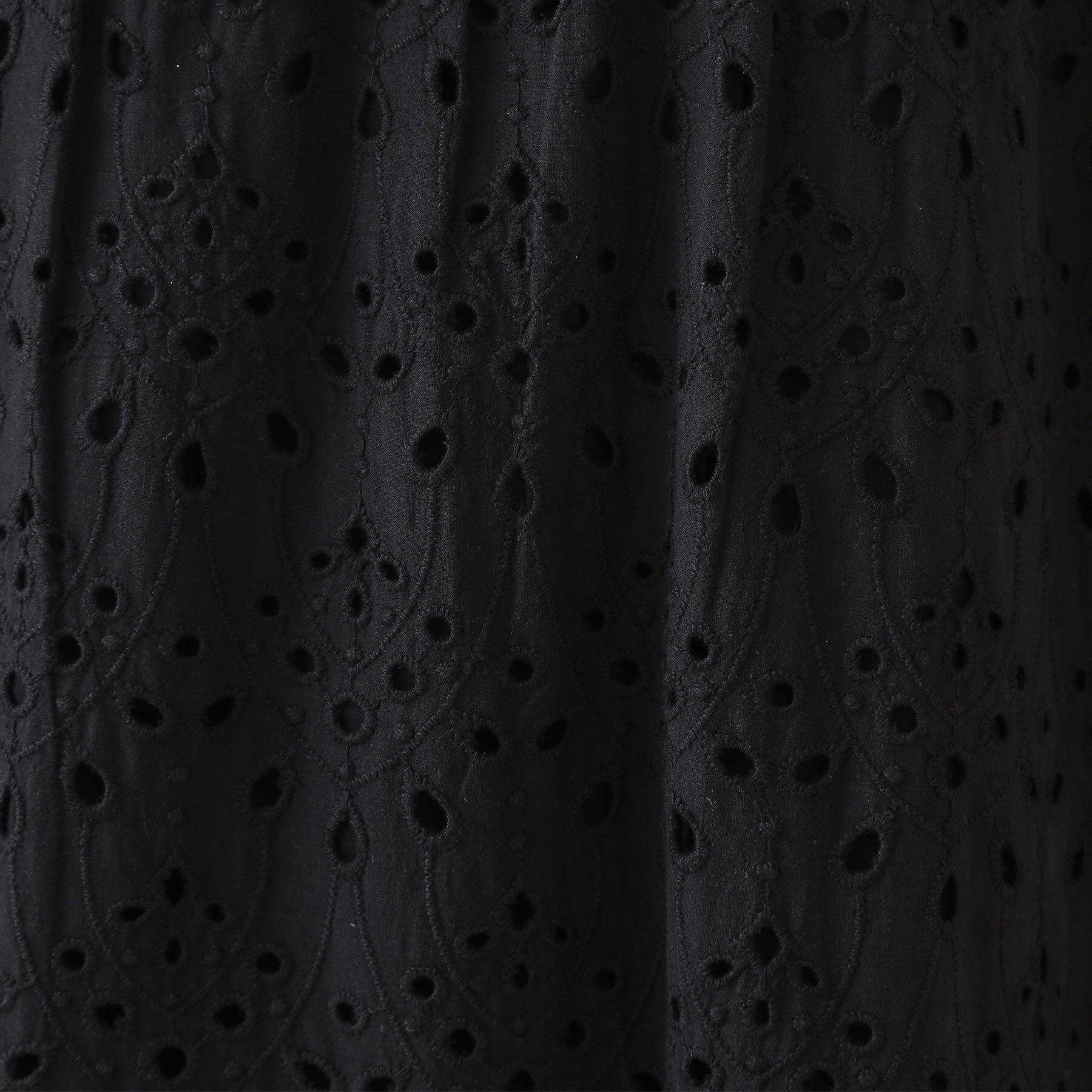 OPAQUE.CLIP「インドコットンアイレット刺繍ティアードワンピース【洗える】」|ワンピース|