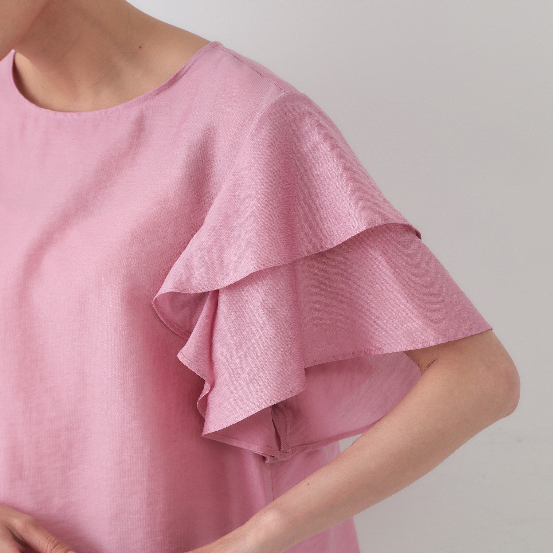 OPAQUE.CLIP「フリルスリーブブラウス【洗濯機洗い可】」|シャツ・ブラウス|