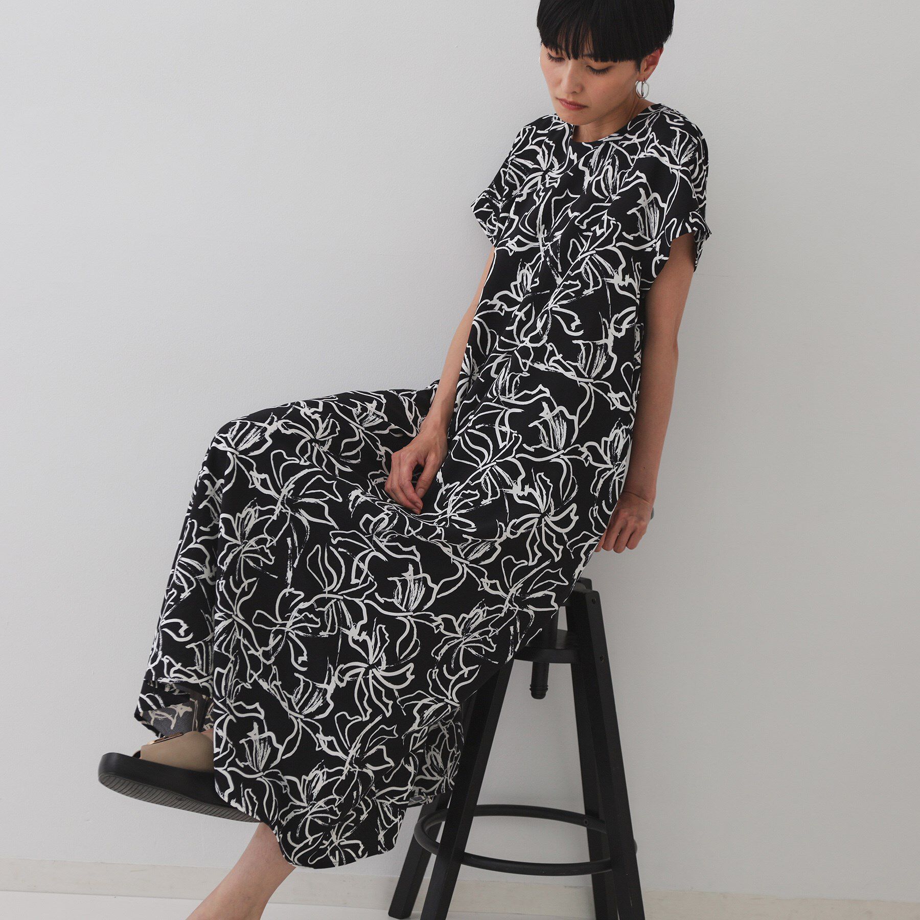 OPAQUE.CLIP「手書き風プリントワンピース【洗濯機洗い可】」|ワンピース|ブラック(119)