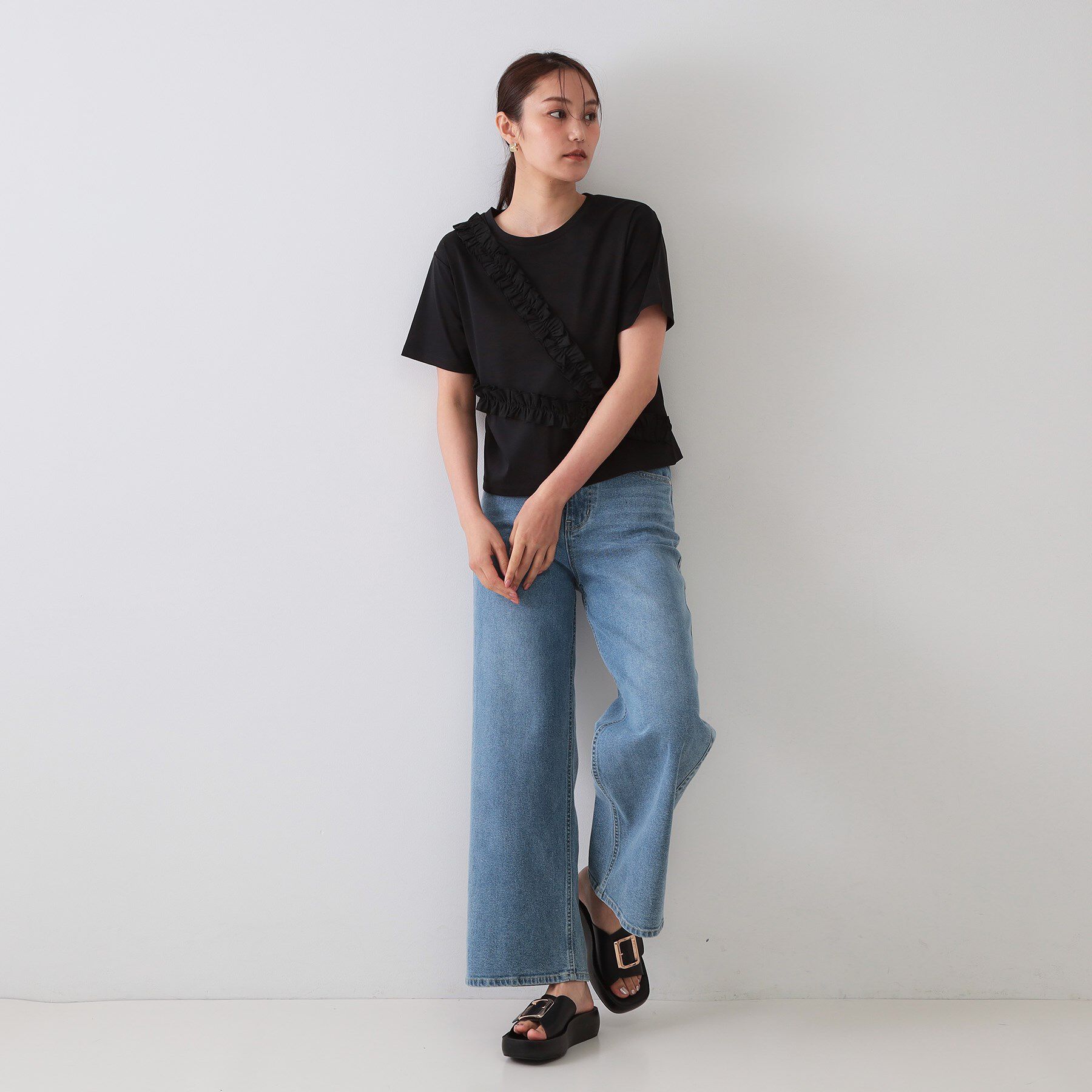 OPAQUE.CLIP「《美人百花掲載》アシメフリルドッキングカットソー【洗濯機洗い可】」|Tシャツ・カットソー|