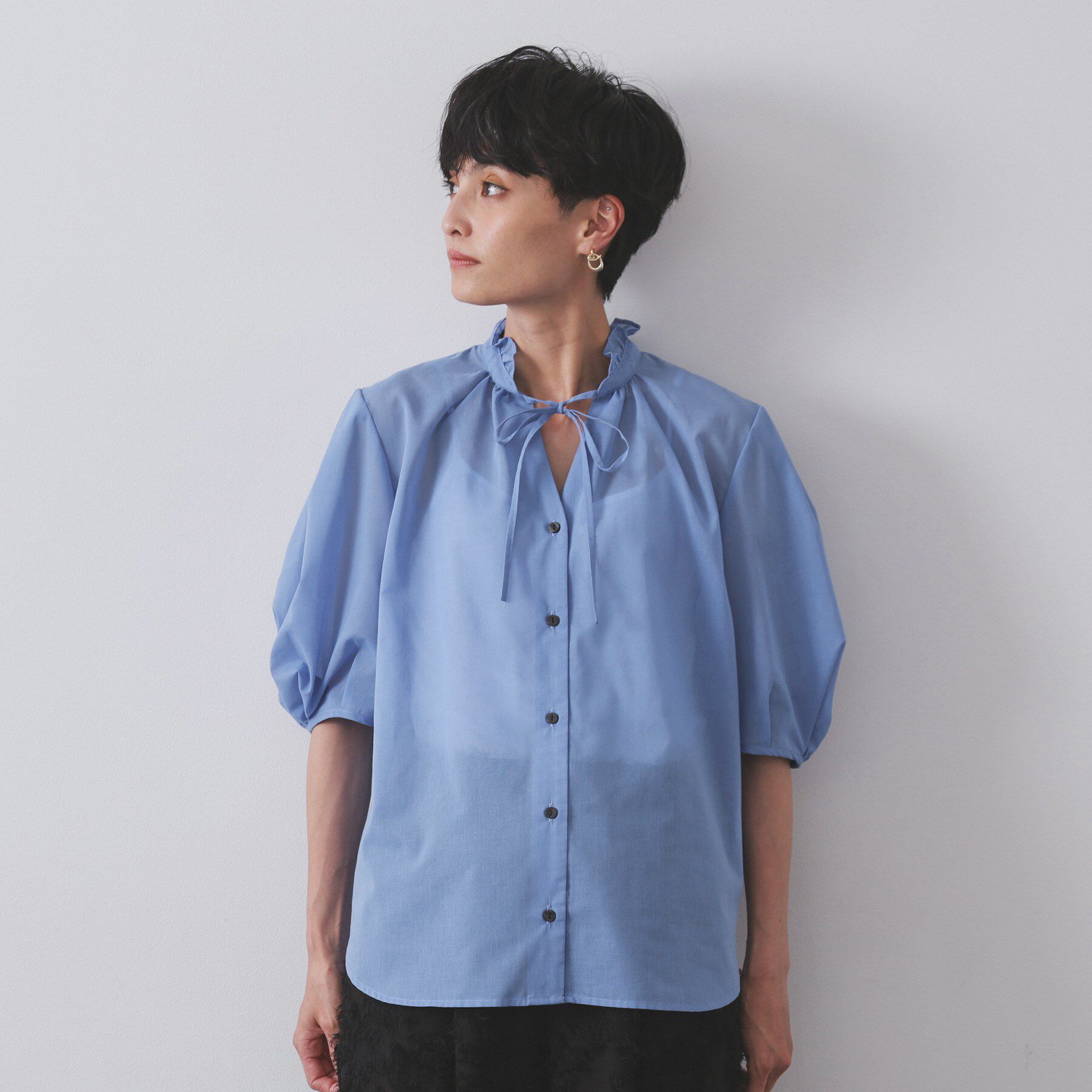 OPAQUE.CLIP「シアーフリルネックブラウス【洗濯機洗い可】」|シャツ・ブラウス|