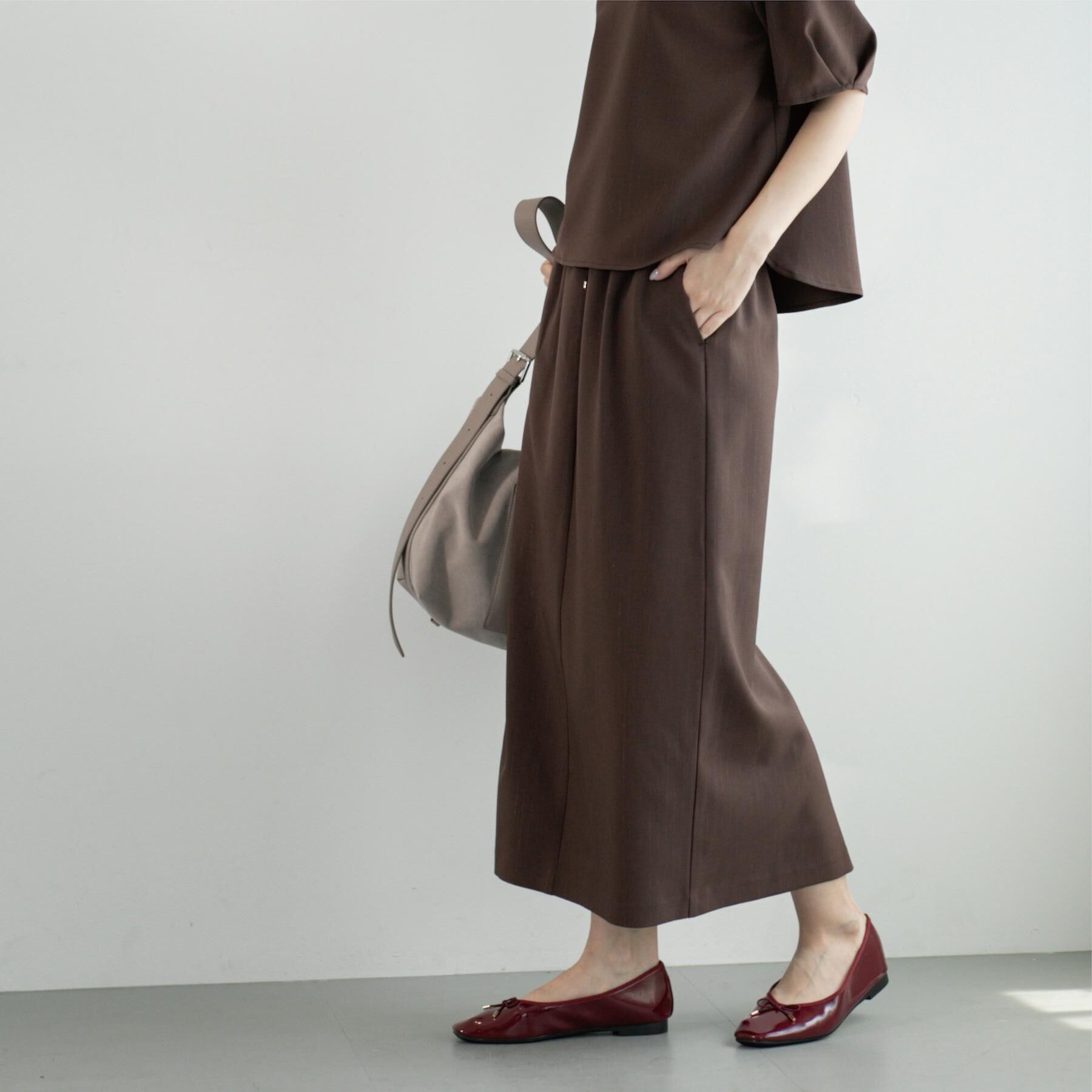 OPAQUE.CLIP「ラメストライプイージーナロースカート/セットアップ可【洗濯機洗い可/防シワ/吸水速乾】」|スカート|