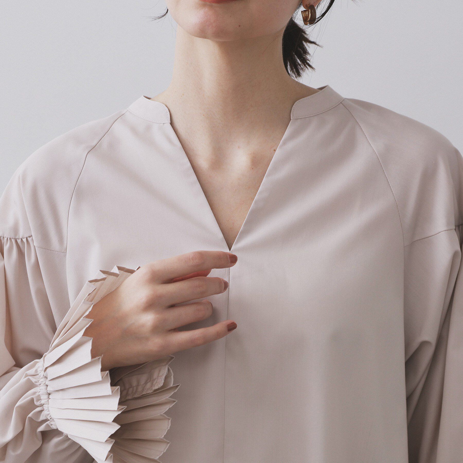 OPAQUE.CLIP「プリーツキャンディスリーブブラウス【洗濯機洗い可】」|シャツ・ブラウス|