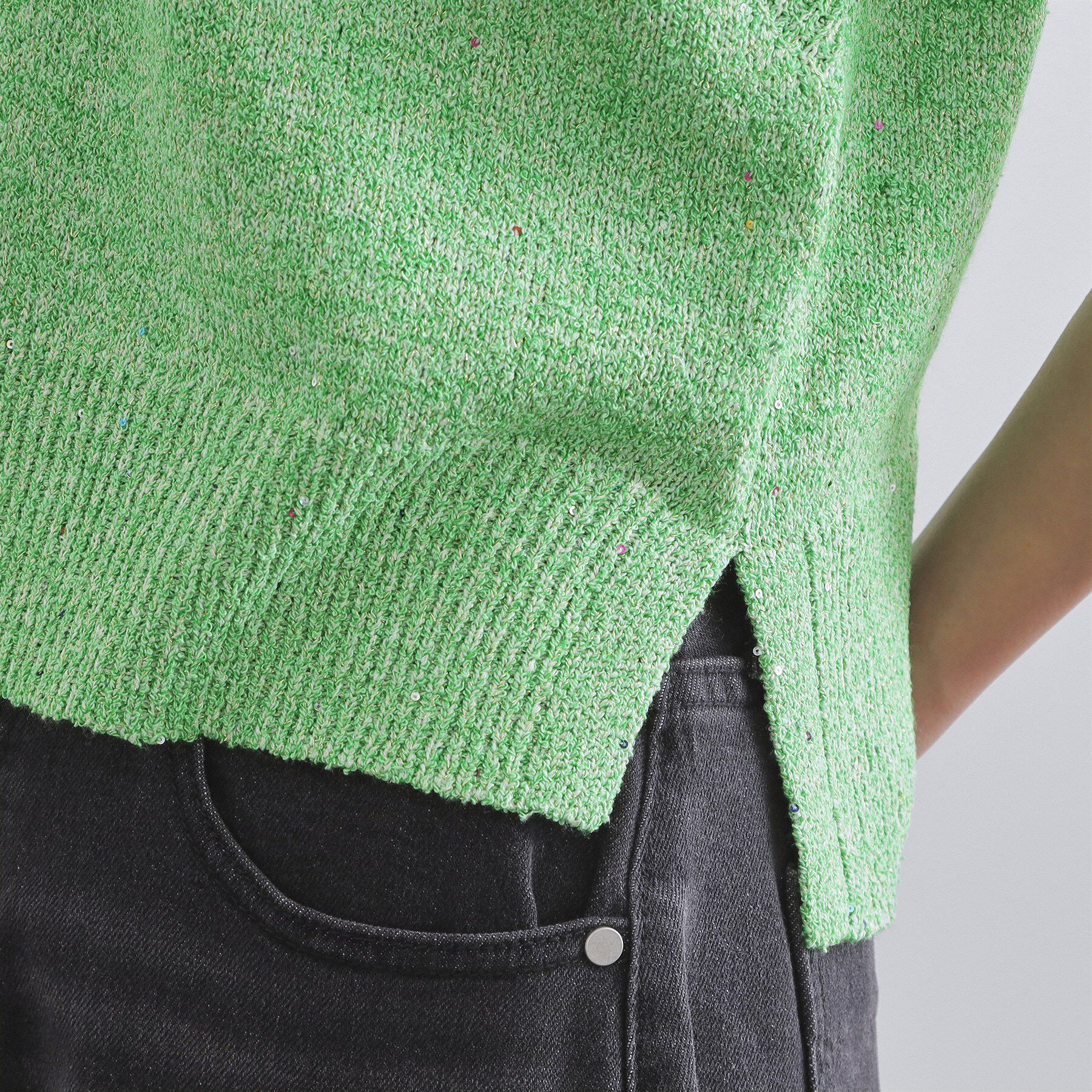 OPAQUE.CLIP「スパンコールラメVネックニット【洗える】」|ニット・セーター|