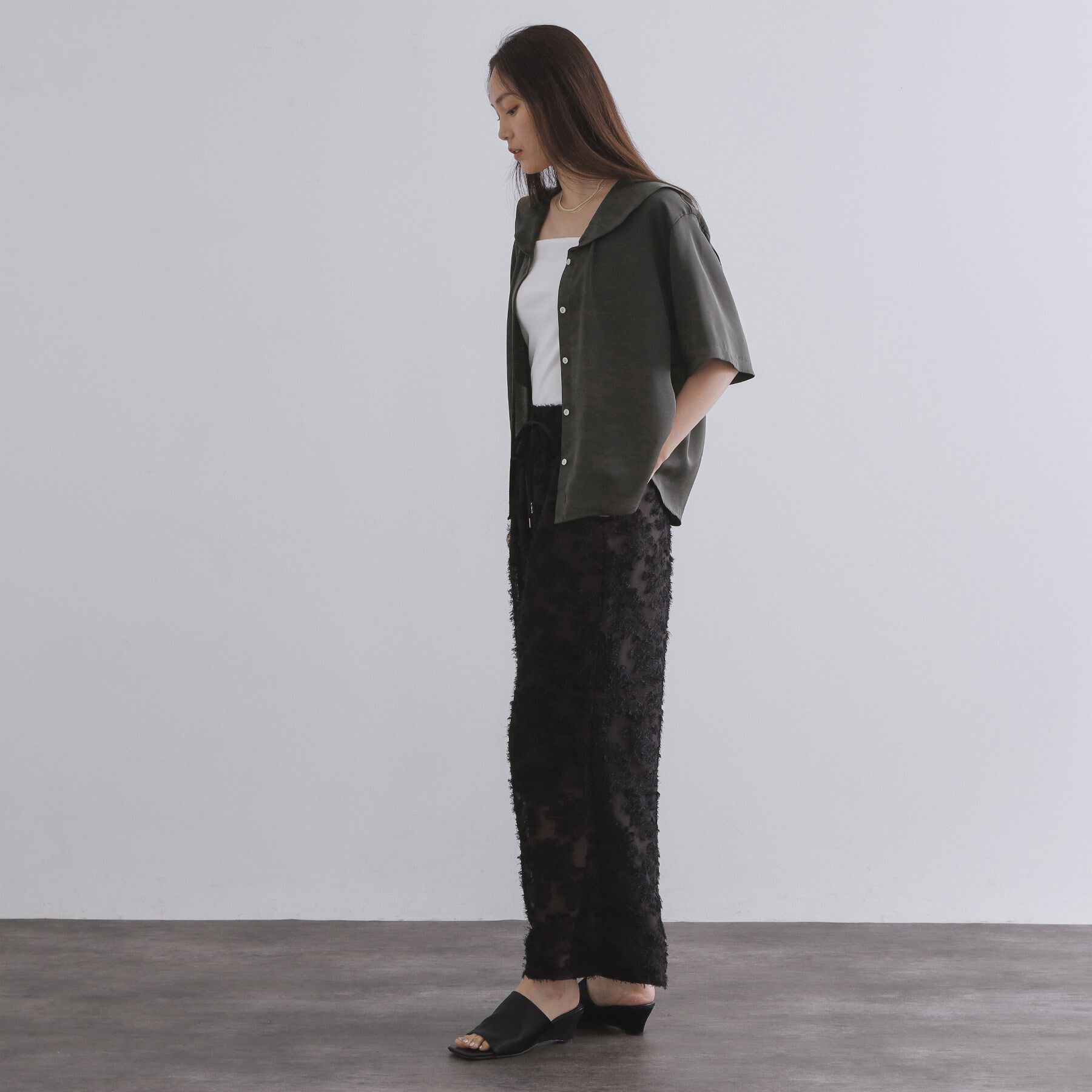 OPAQUE.CLIP「ヴィンテージサテンセーラーカラーブラウス【洗濯機洗い可】」|シャツ・ブラウス|