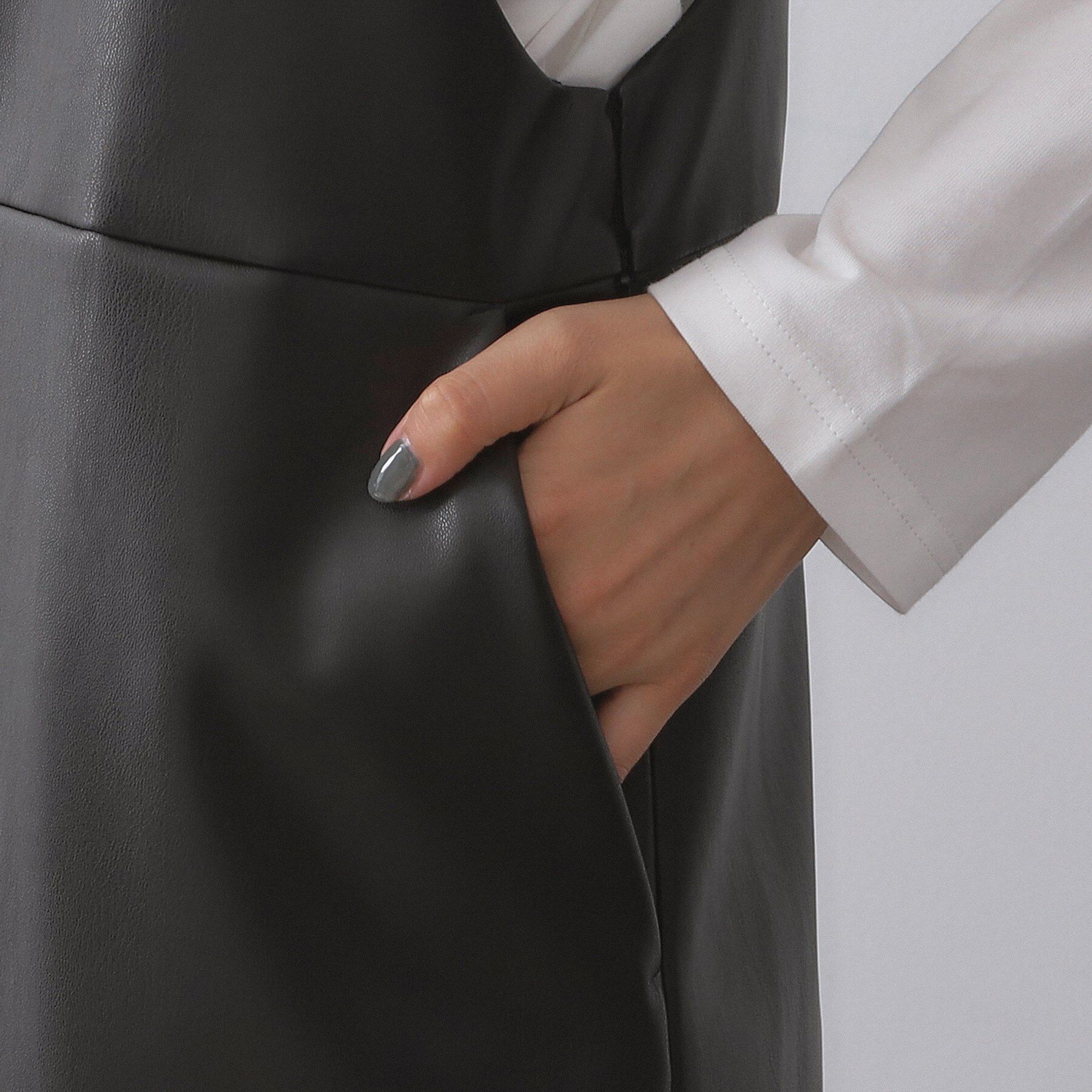 OPAQUE.CLIP「レザー調フレアジャンスカ【洗える】」|ワンピース|