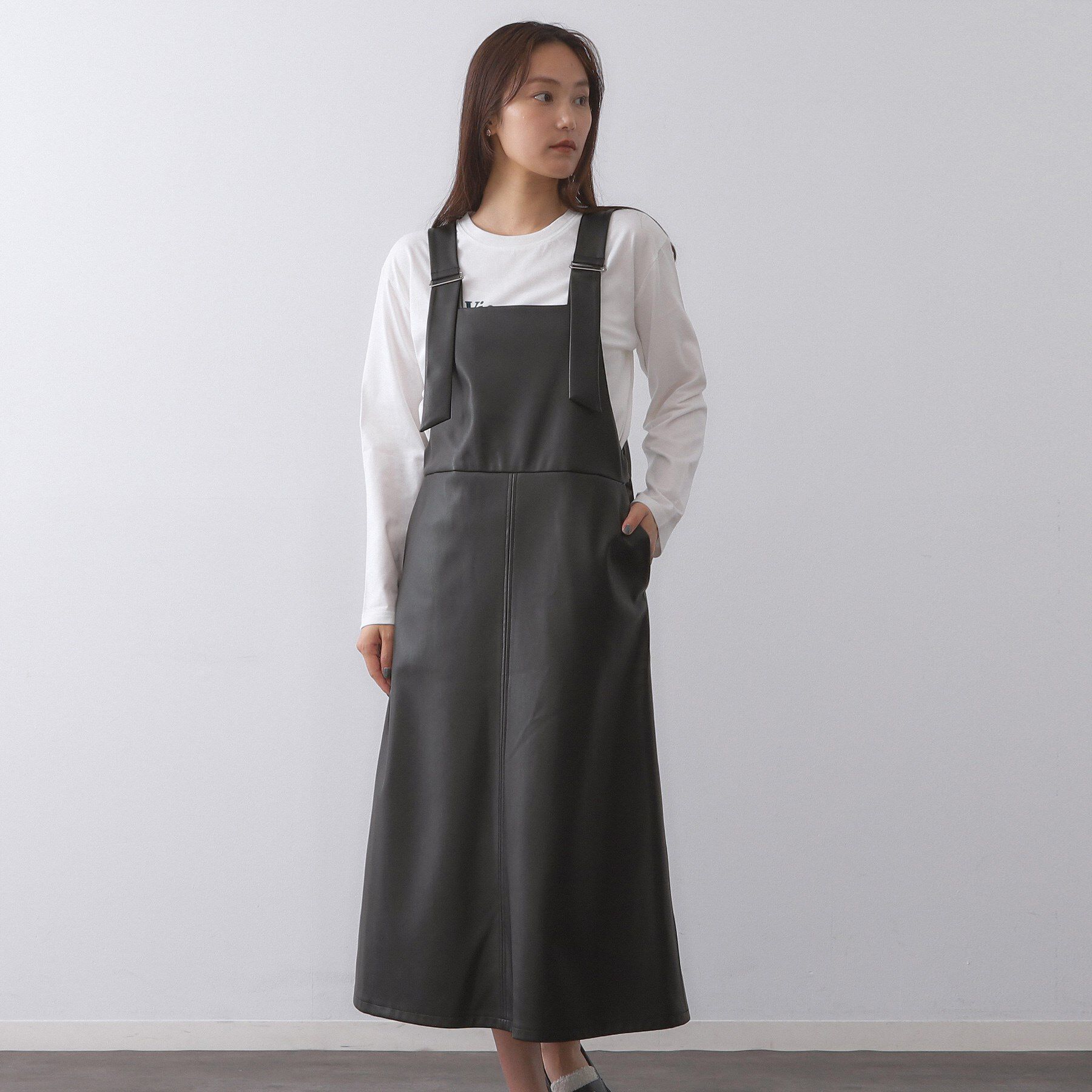 OPAQUE.CLIP「レザー調フレアジャンスカ【洗える】」|ワンピース|