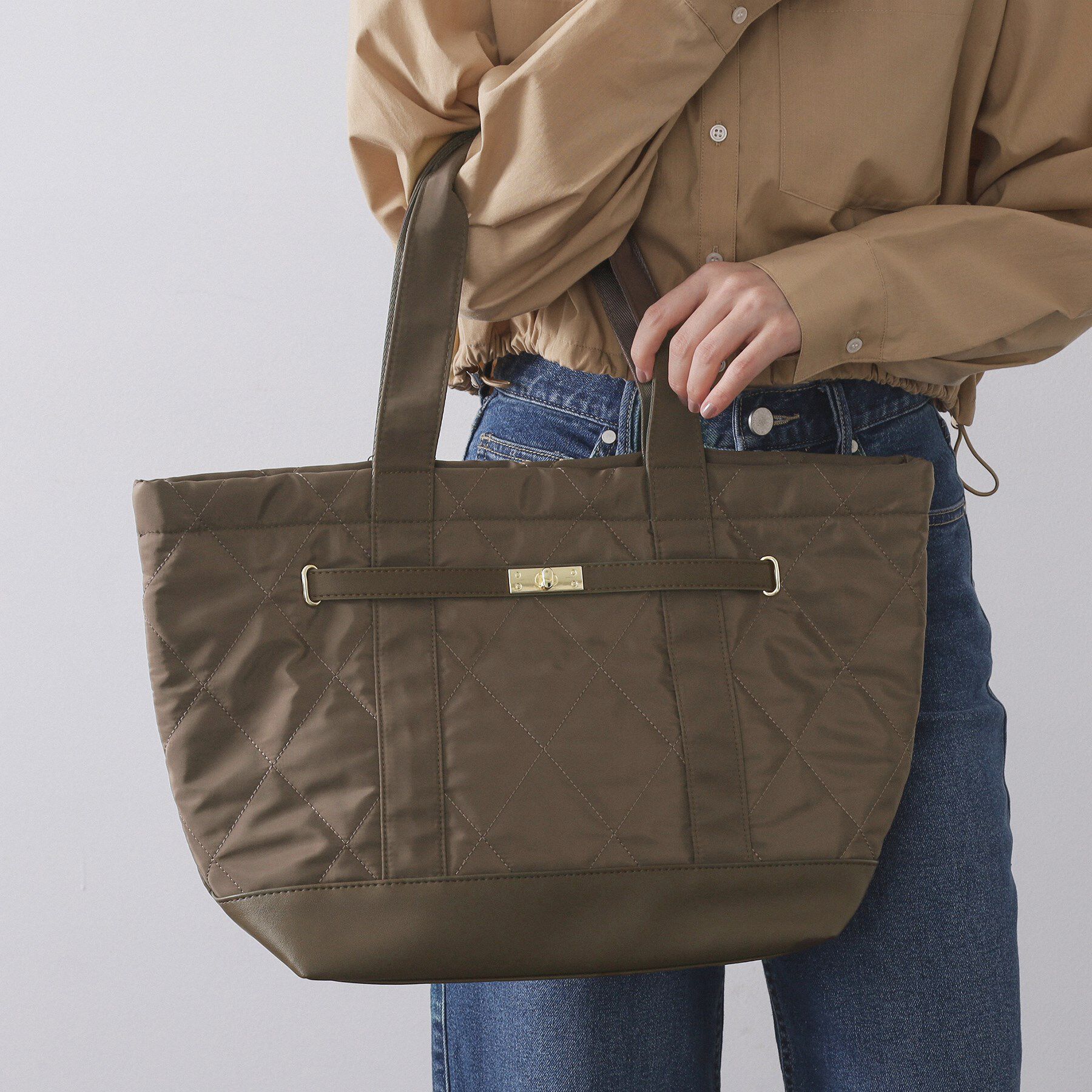 OPAQUE.CLIP「【A4サイズ対応】ダイヤキルティングスクエアビッグトートバッグ」|トートバッグ|