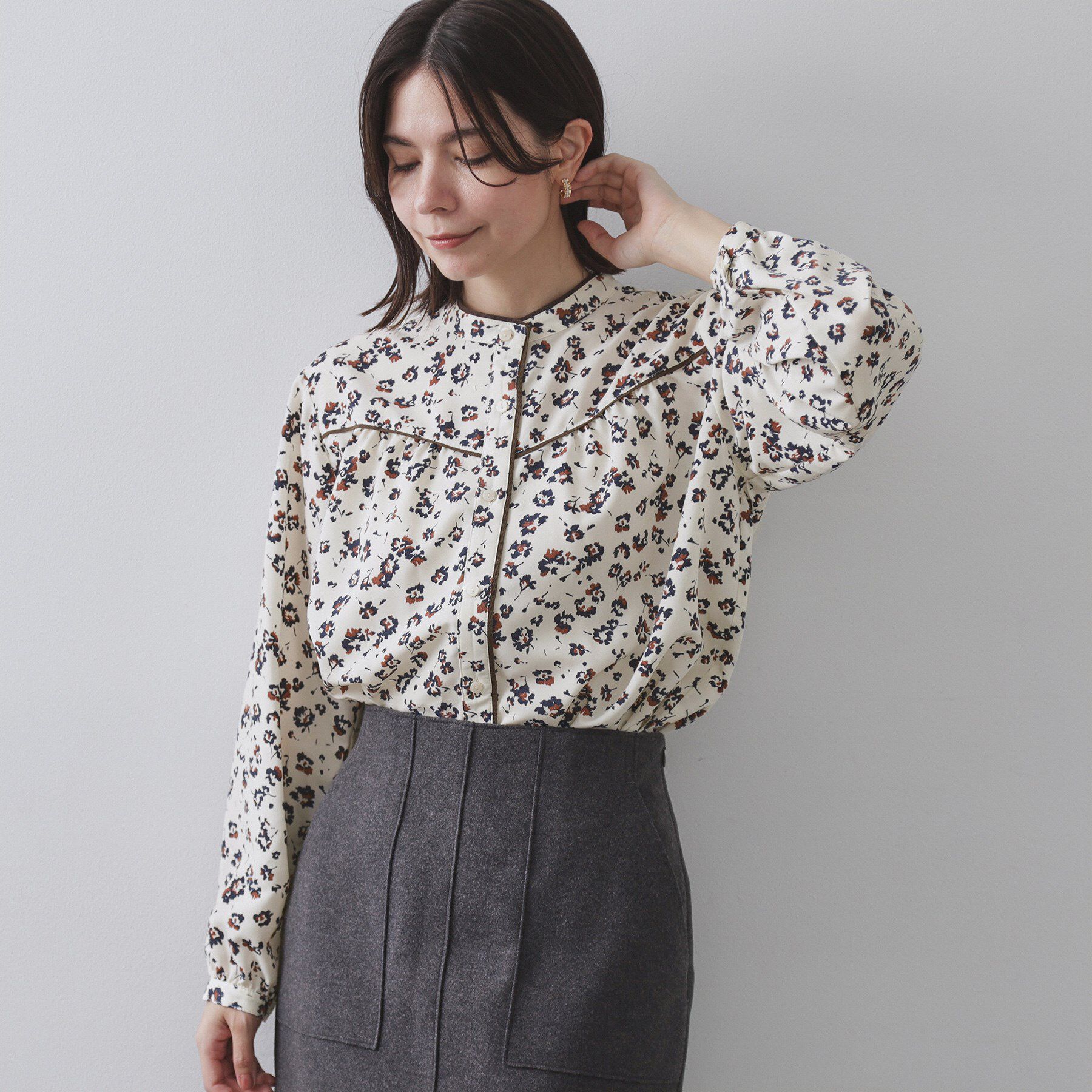 OPAQUE.CLIP「フラワープリントブラウス【洗濯機OK】」|シャツ・ブラウス|オフホワイト(103