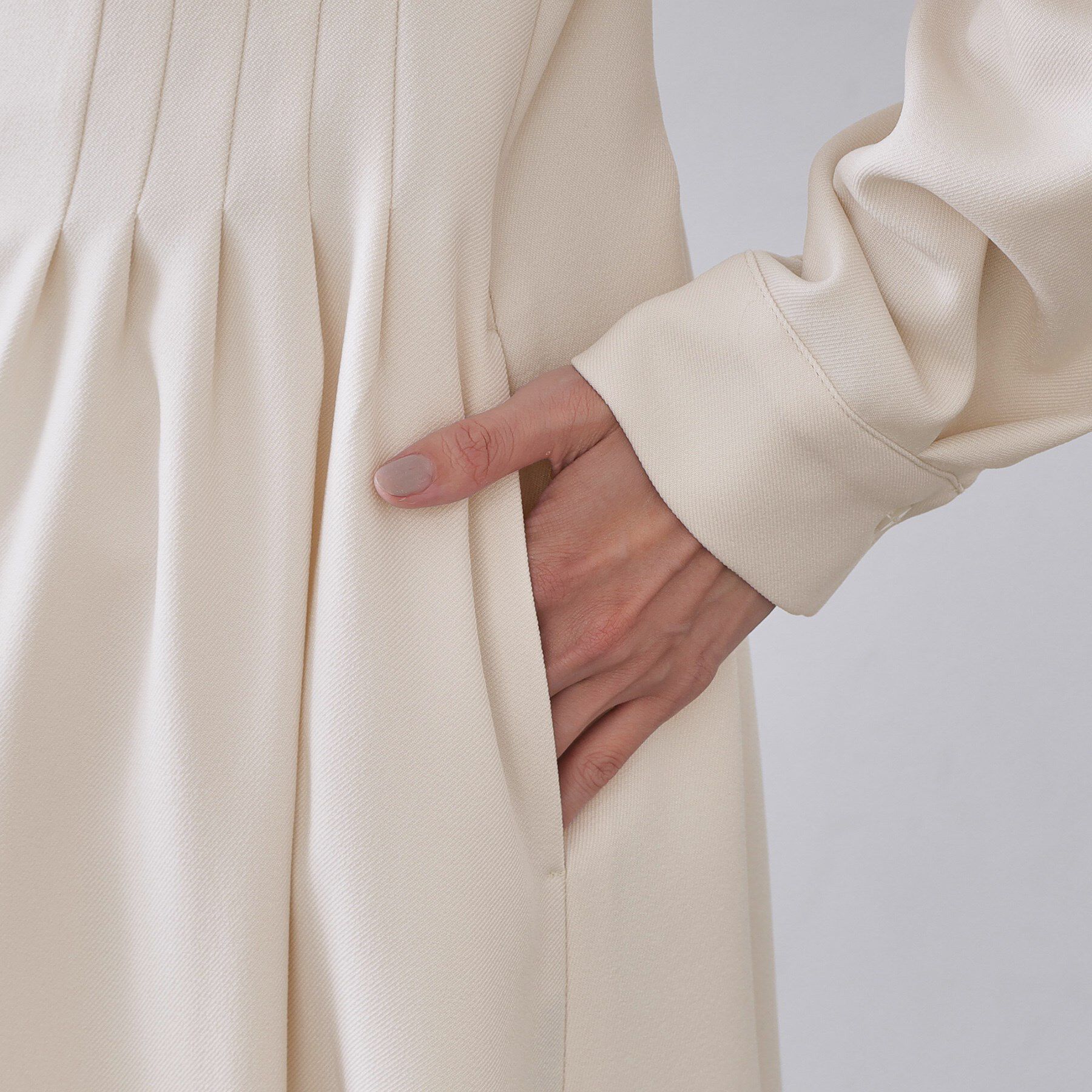 OPAQUE.CLIP「ウエストタックフィット＆フレアワンピース【洗濯機OK】」|ワンピース|