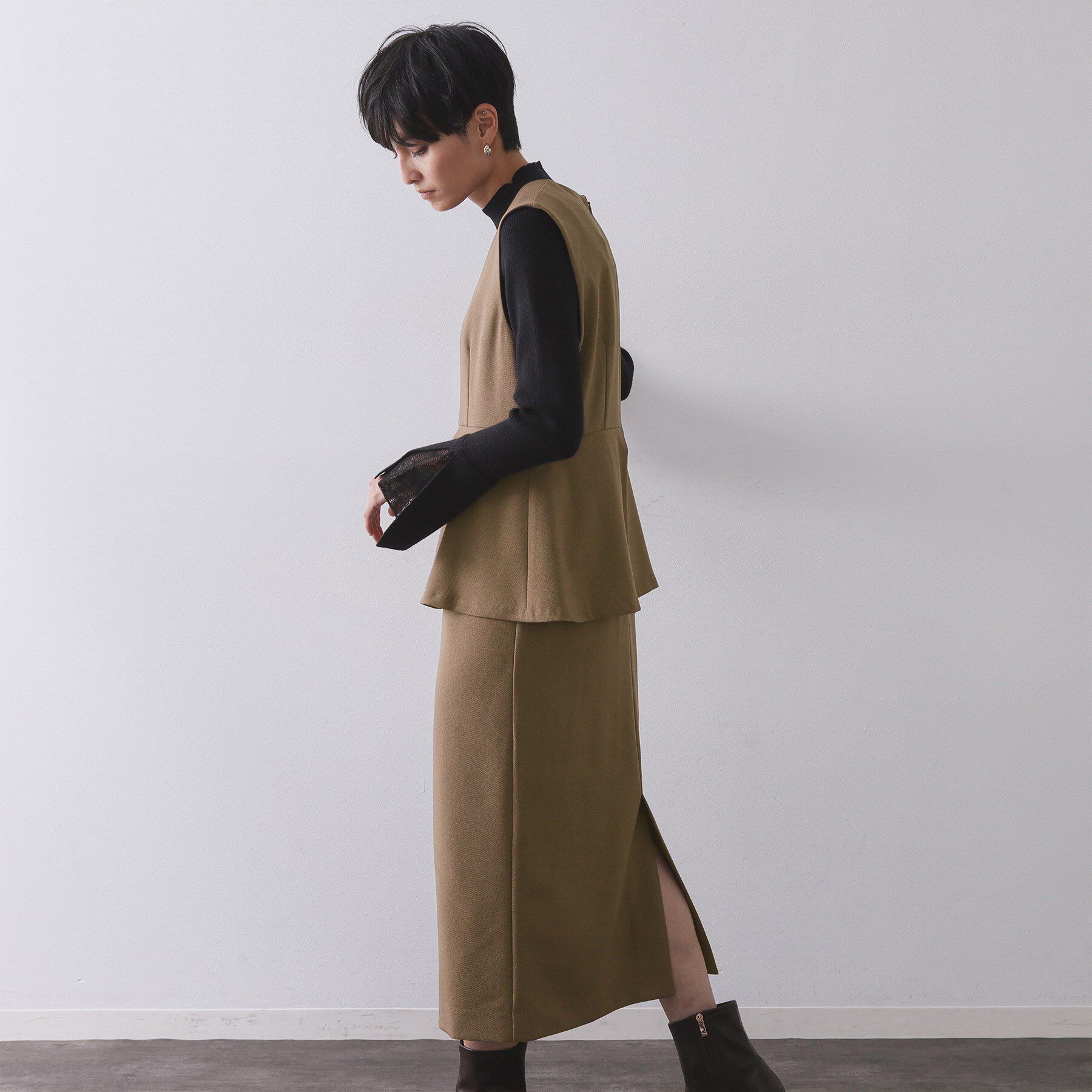 OPAQUE.CLIP「ペプラムデザインジャンパースカート【洗濯機OK】」|ワンピース|