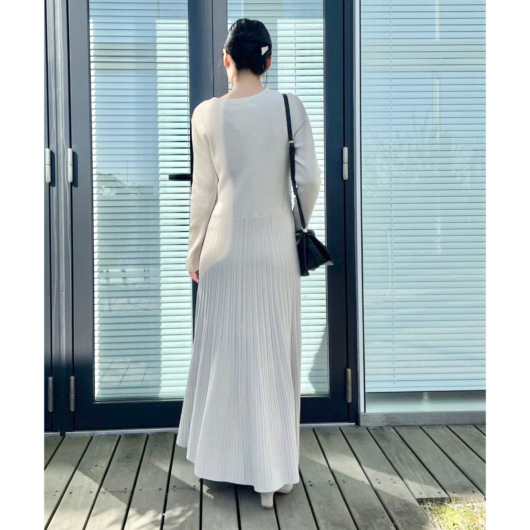 Couture broach「【上品な落ち感・美シルエット】アイレットリブデザインニットワンピース」|ワンピース|