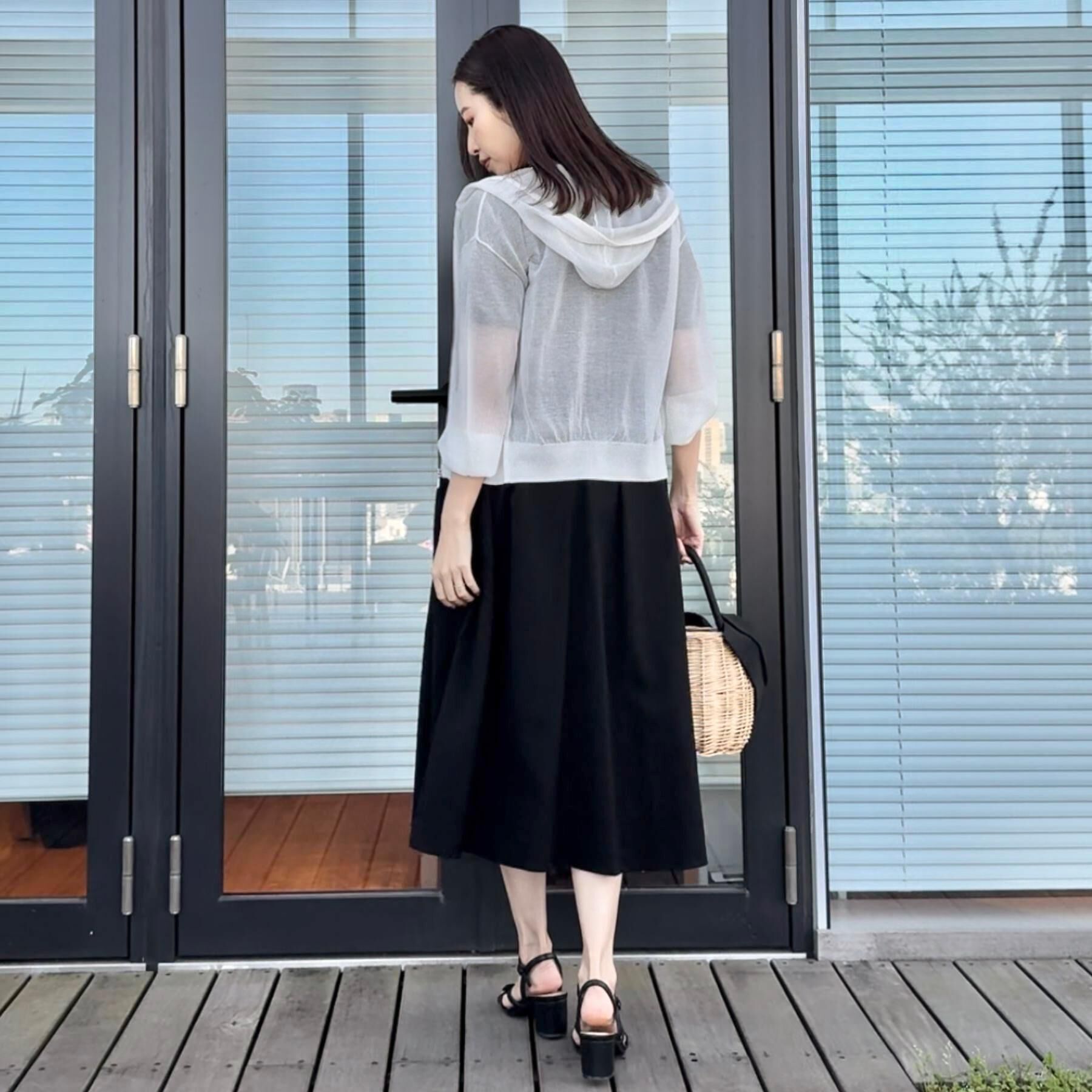 Couture broach「【上品な透け感・大人カジュアル】シアージップアップフーディー」|パーカー|