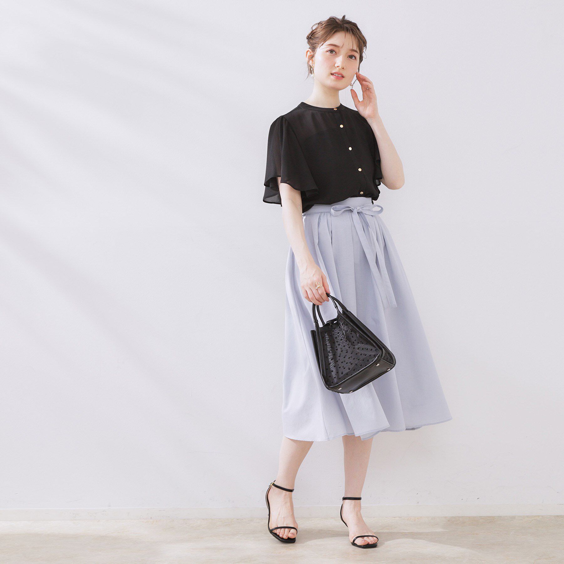 Couture broach「【キレイめ・通勤】前後2WAY楊柳フレアー袖ブラウス」|シャツ・ブラウス|