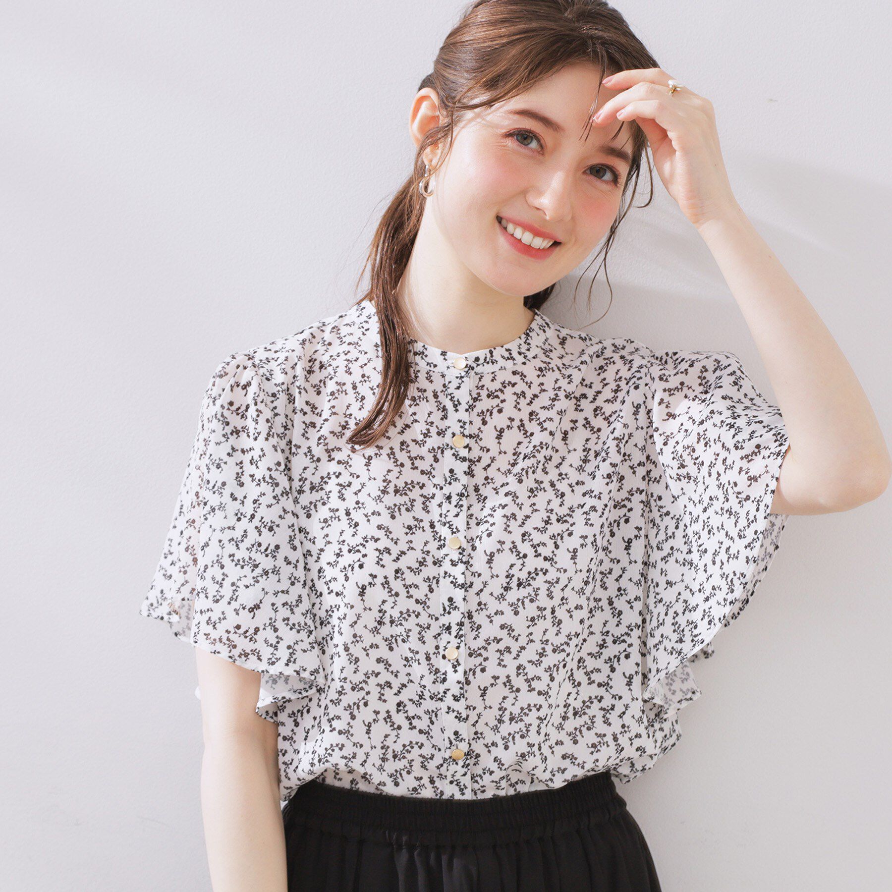 Couture broach「【キレイめ・通勤】前後2WAY楊柳フレアー袖ブラウス」|シャツ・ブラウス|