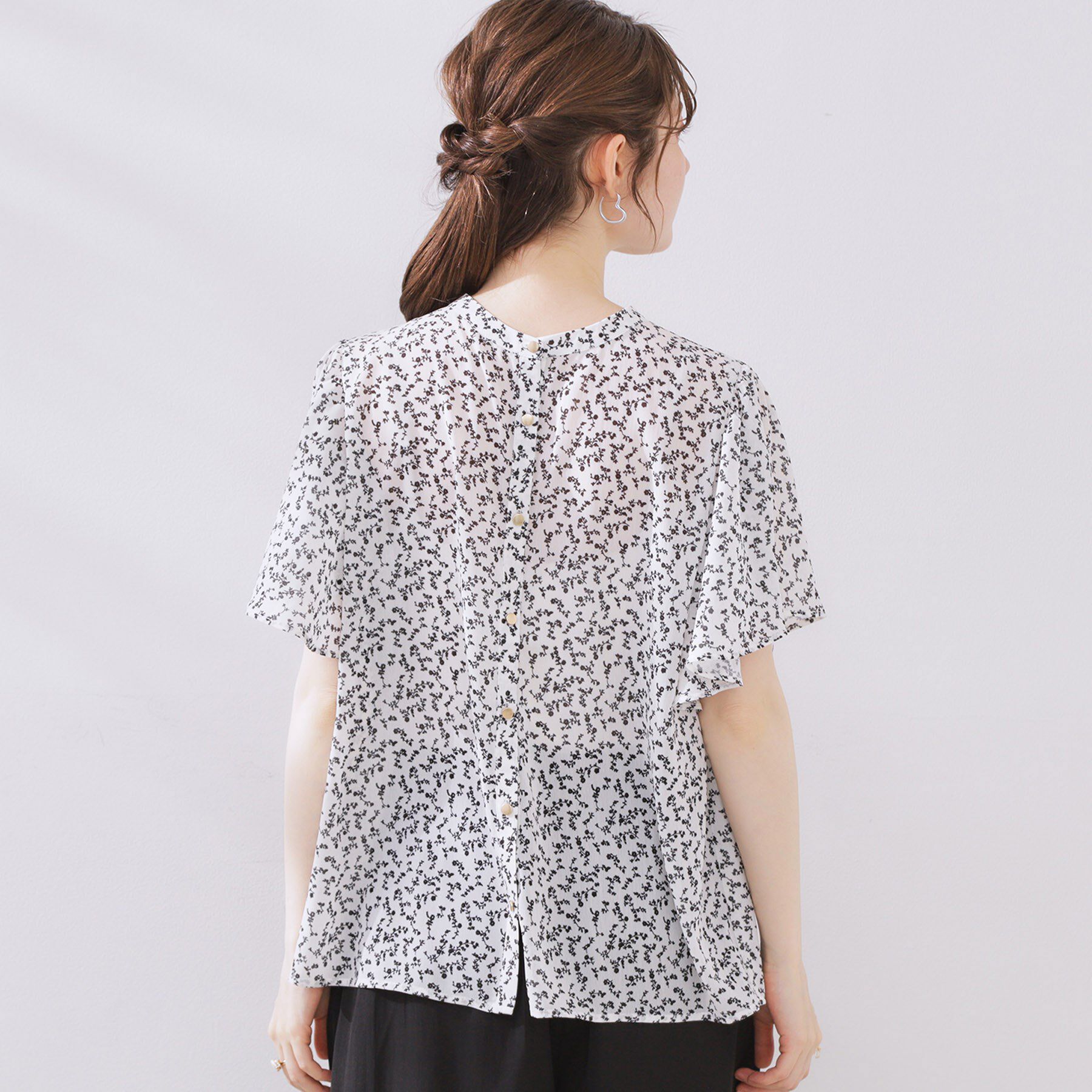 Couture broach「【キレイめ・通勤】前後2WAY楊柳フレアー袖ブラウス」|シャツ・ブラウス|