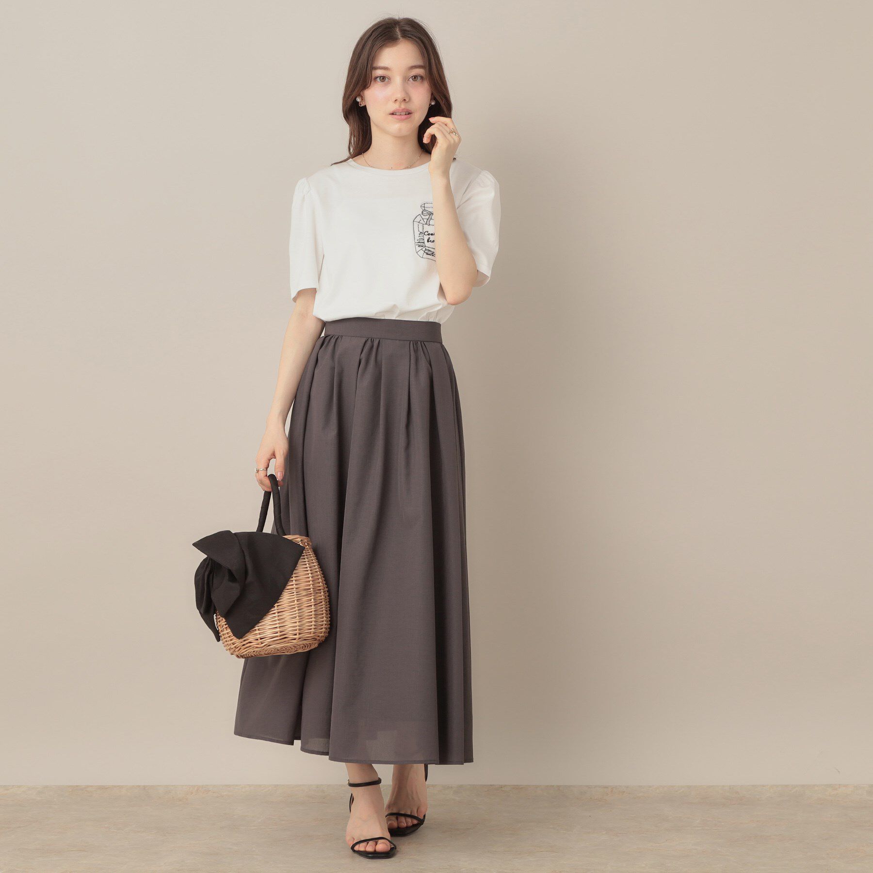 Couture broach「【接触冷感・UV機能あり・マシンウォッシャブル】60シルケット パフュームエンブロTシャツ」|Tシャツ・カットソー|