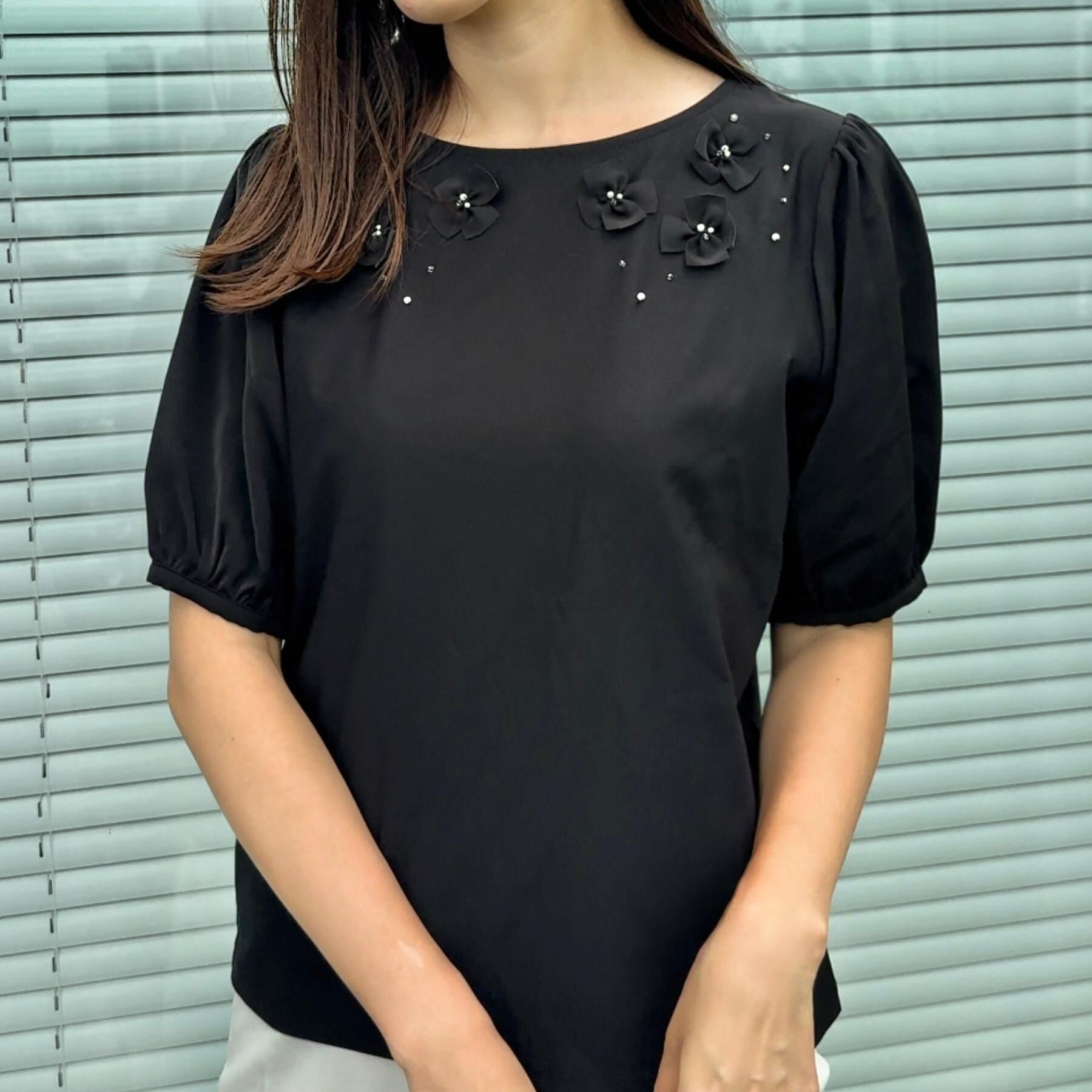 Couture broach「【接触冷感・UVカット】シフォンフラワーエンブロドッキングカットソー」|Tシャツ・カットソー|