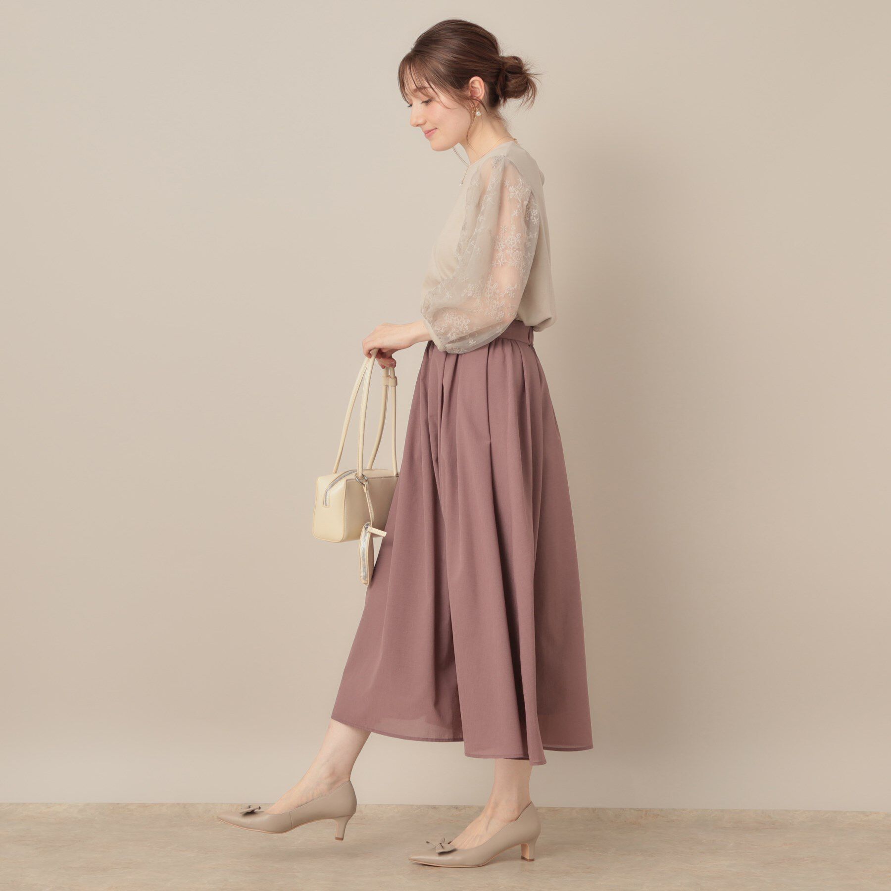 Couture broach「【接触冷感・UVカット・マシンウォッシャブル】袖レースドッキングカットソー」|Tシャツ・カットソー|