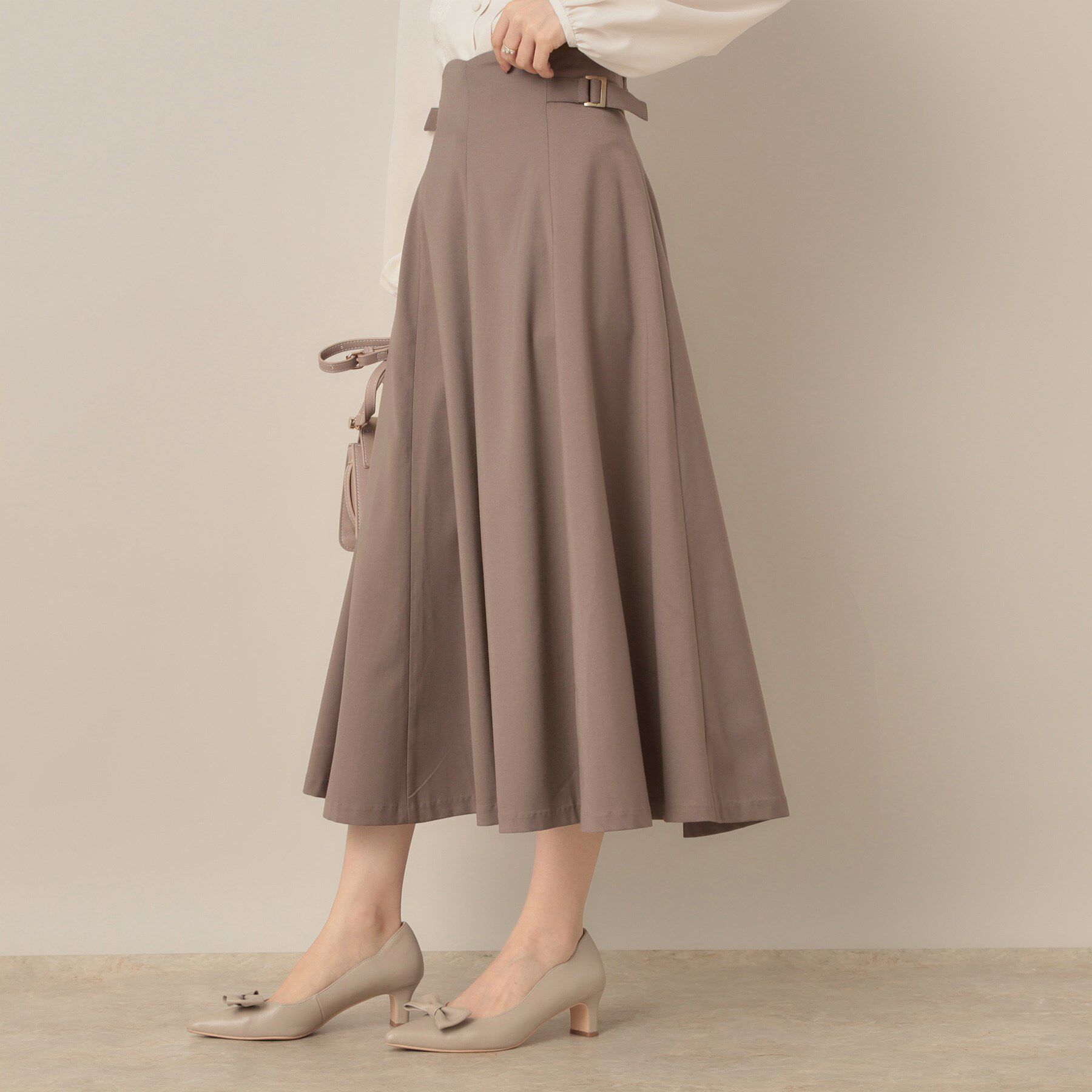 Couture broach「【大人可愛い・通勤】スカラウエスト サイドベルト パネルスカート」|スカート|