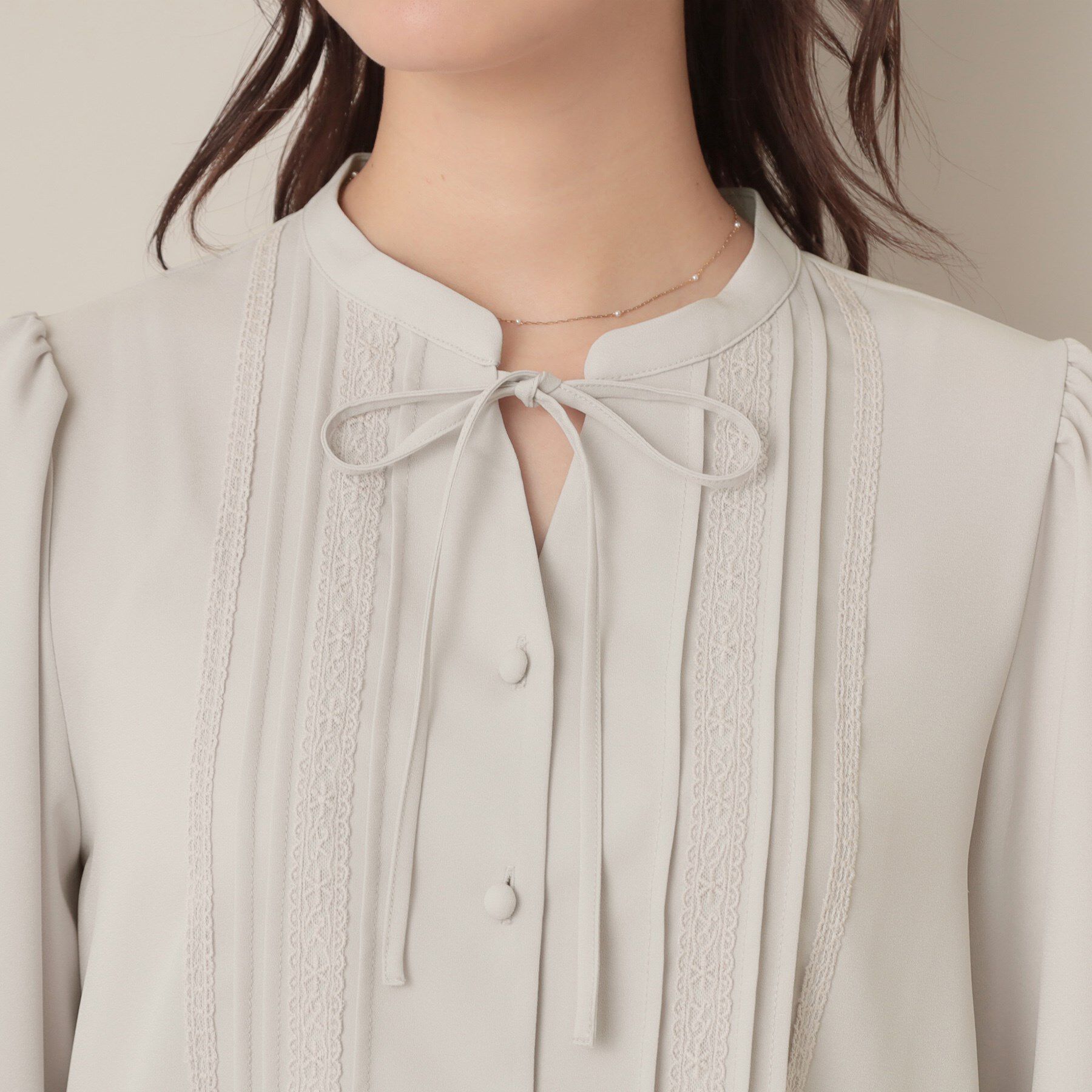 Couture broach「【大人可愛い・通勤】ピンタックレースブラウス」|シャツ・ブラウス|