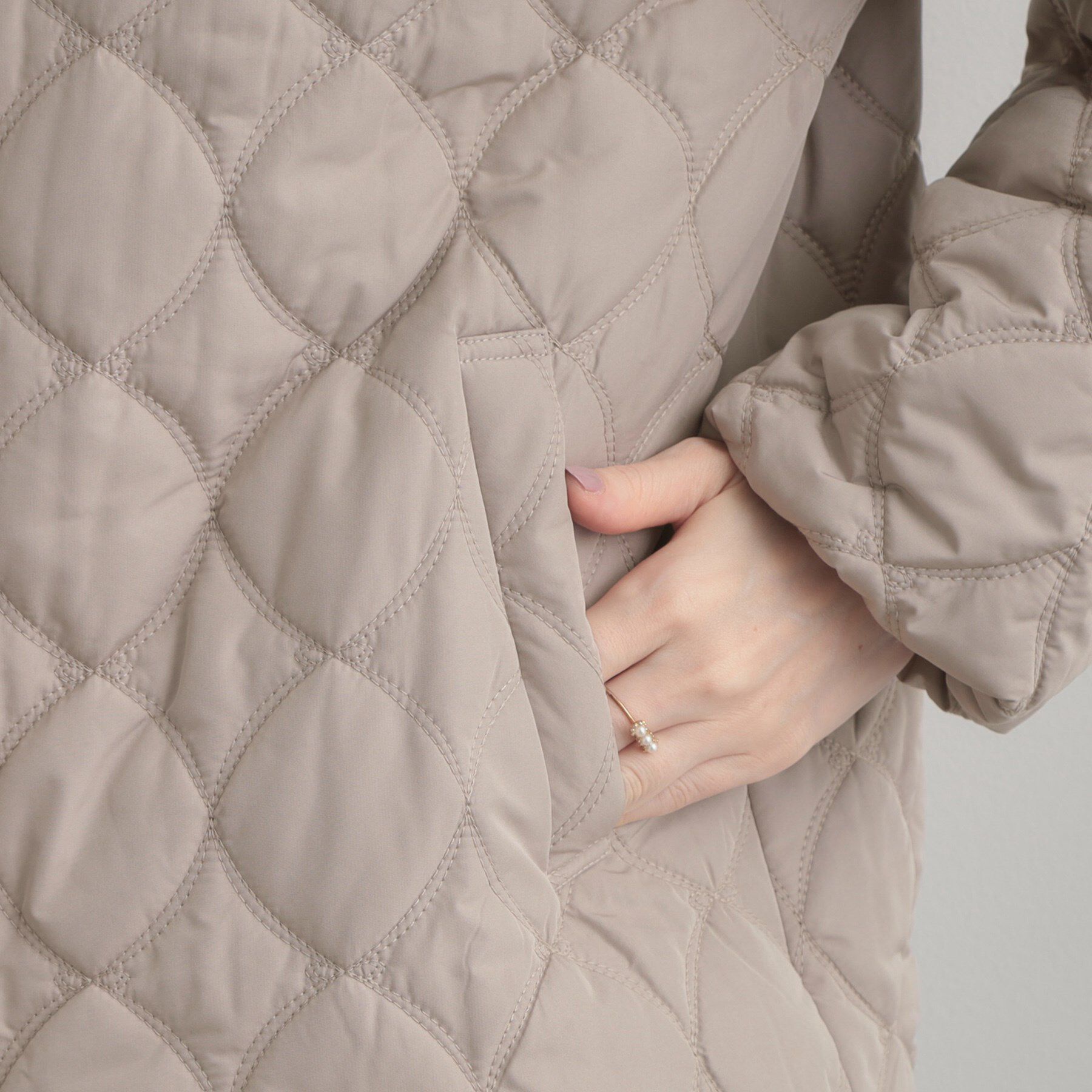 Couture broach「【撥水・大人可愛い】リボンキルティングジャケット」|ブルゾン・スタジャン|