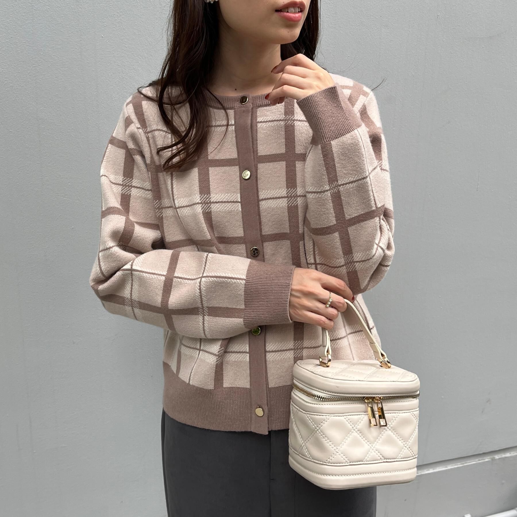 Couture broach「【大人可愛い・通勤】チェックジャカード ニットカーディガン」|カーディガン|