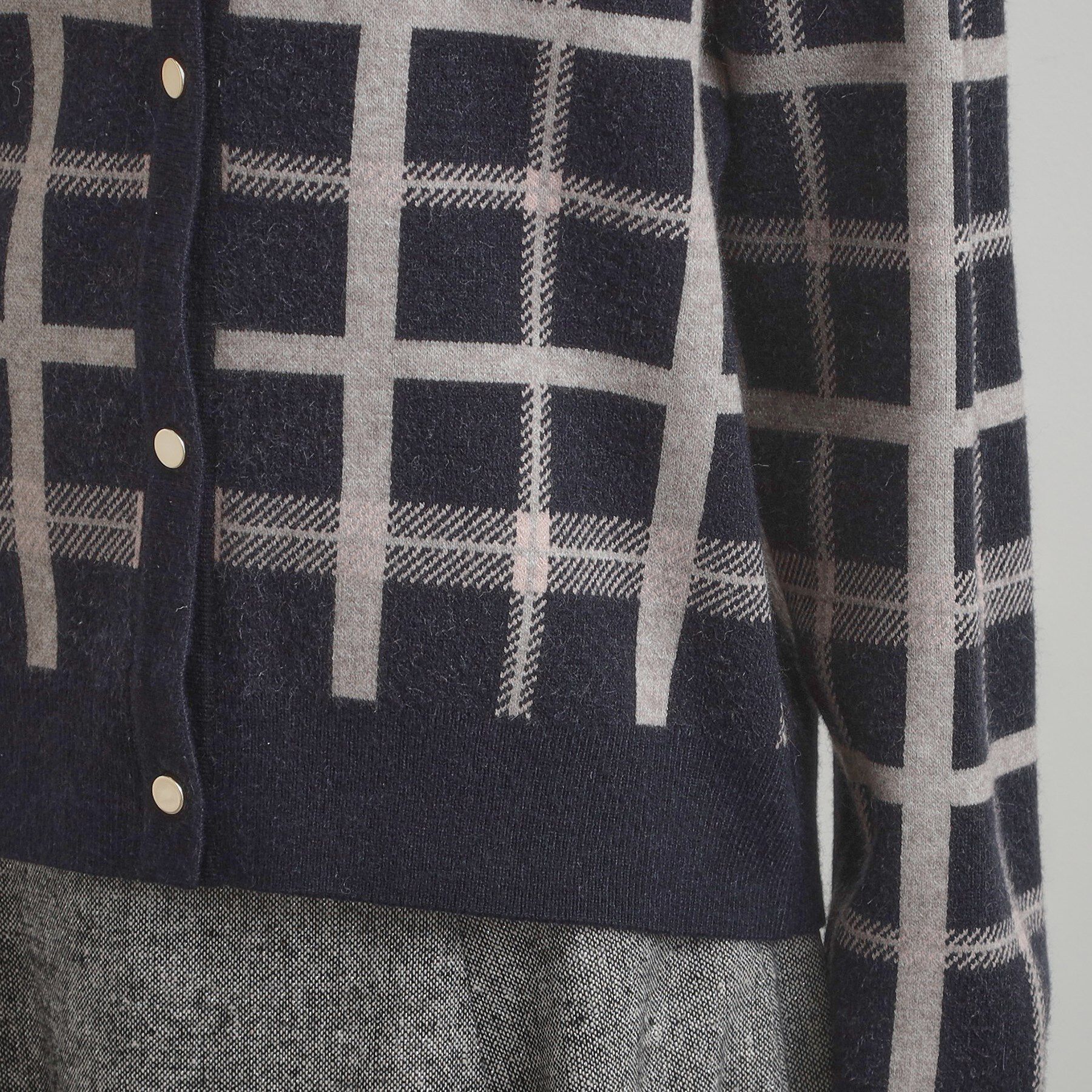 Couture broach「【大人可愛い・通勤】チェックジャカード ニットカーディガン」|カーディガン|