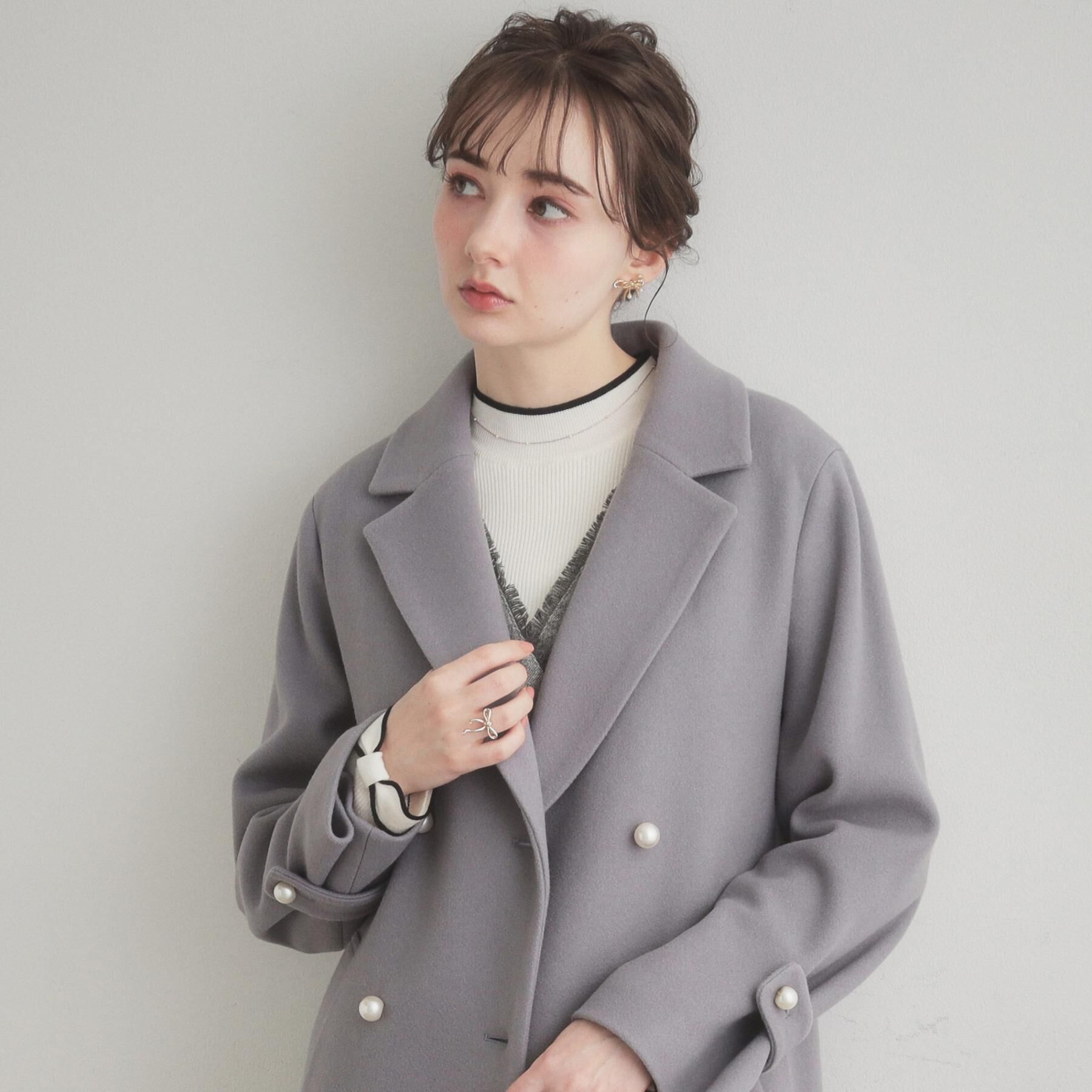 Couture broach「【大人上品・ベルト付き】パール調釦チェスターコート」|チェスターコート|