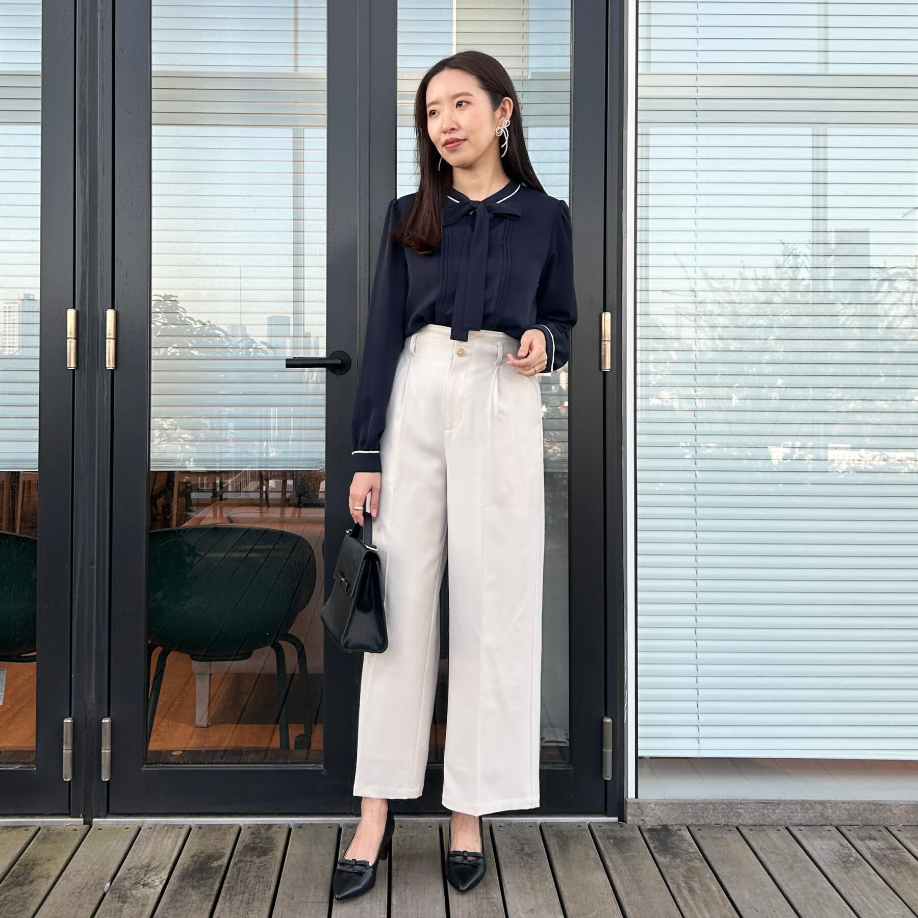 Couture broach「【ハレの日・通勤】配色タックタイブラウス」|シャツ・ブラウス|