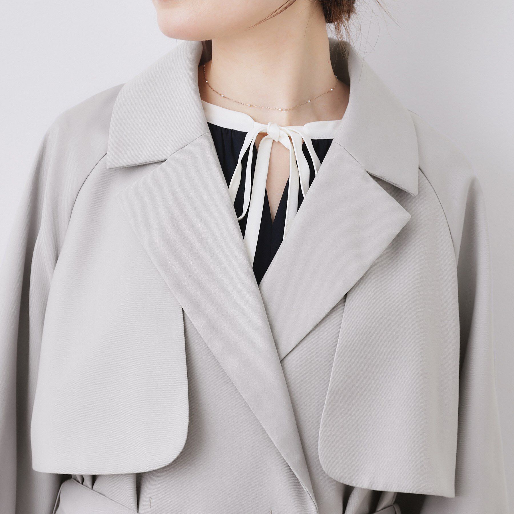 Couture broach「【撥水・ハレの日・通勤】ロングトレンチコート」|トレンチコート|