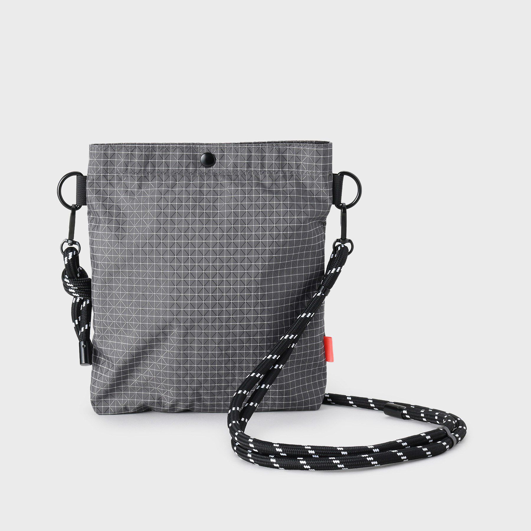 THE SHOP TK「ナイロンスクエアサコッシュ 【ユニセックス／軽量】」|ショルダー・メッセンジャー|チャコールグレー(0