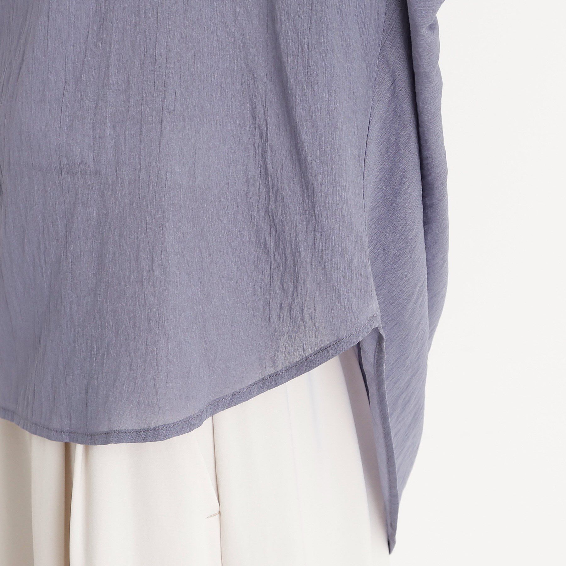 THE SHOP TK「後ろギャザーシアーシャツ【体型カバー／洗える】」|シャツ・ブラウス|