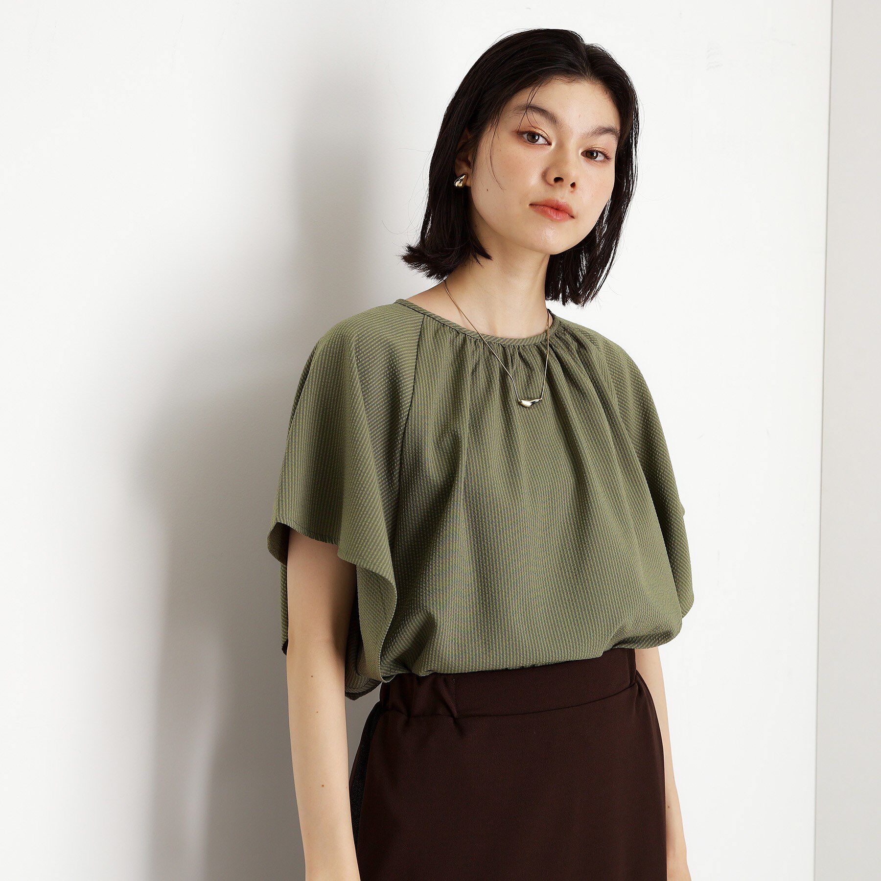 THE SHOP TK「フレアスリーブブラウス【二の腕カバー/UV/洗濯機OK】」|シャツ・ブラウス|カーキ(027)