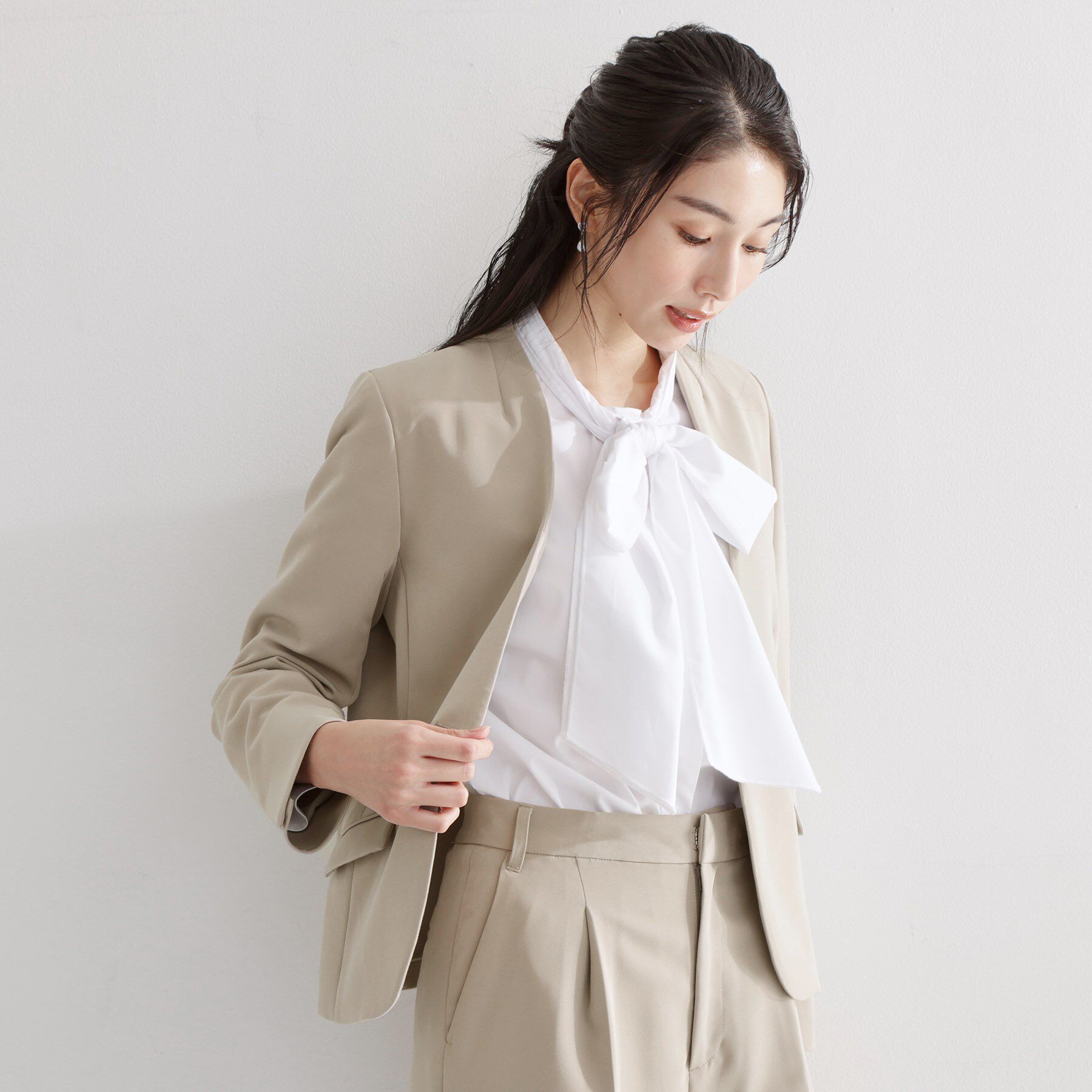 THE SHOP TK「【通勤スタイルに】ダブルクロス ノーカラージャケット/セットアップ可」|ノーカラージャケット|