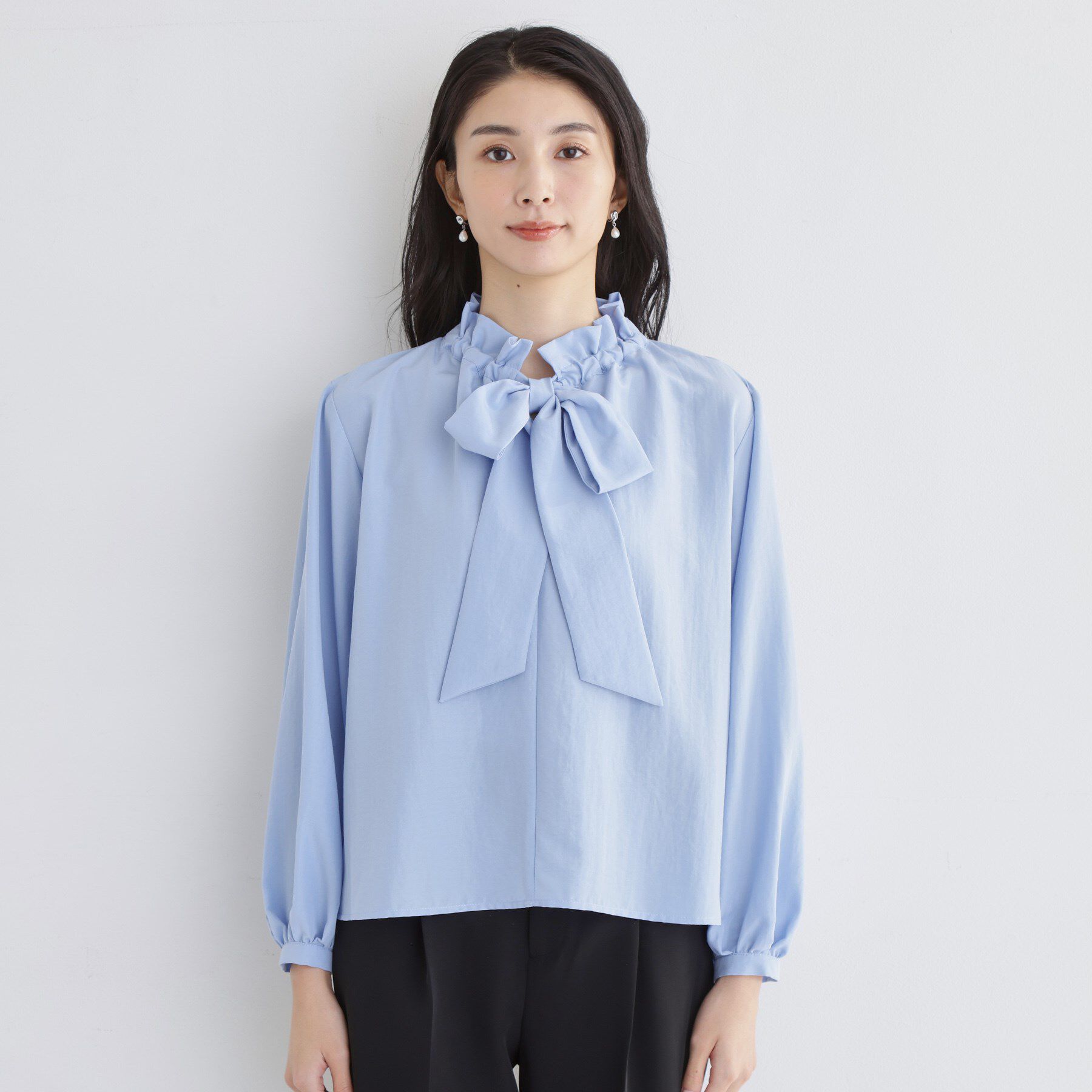 THE SHOP TK「【通勤にもカジュアルにも】ギャザーリボンタイブラウス」|シャツ・ブラウス|