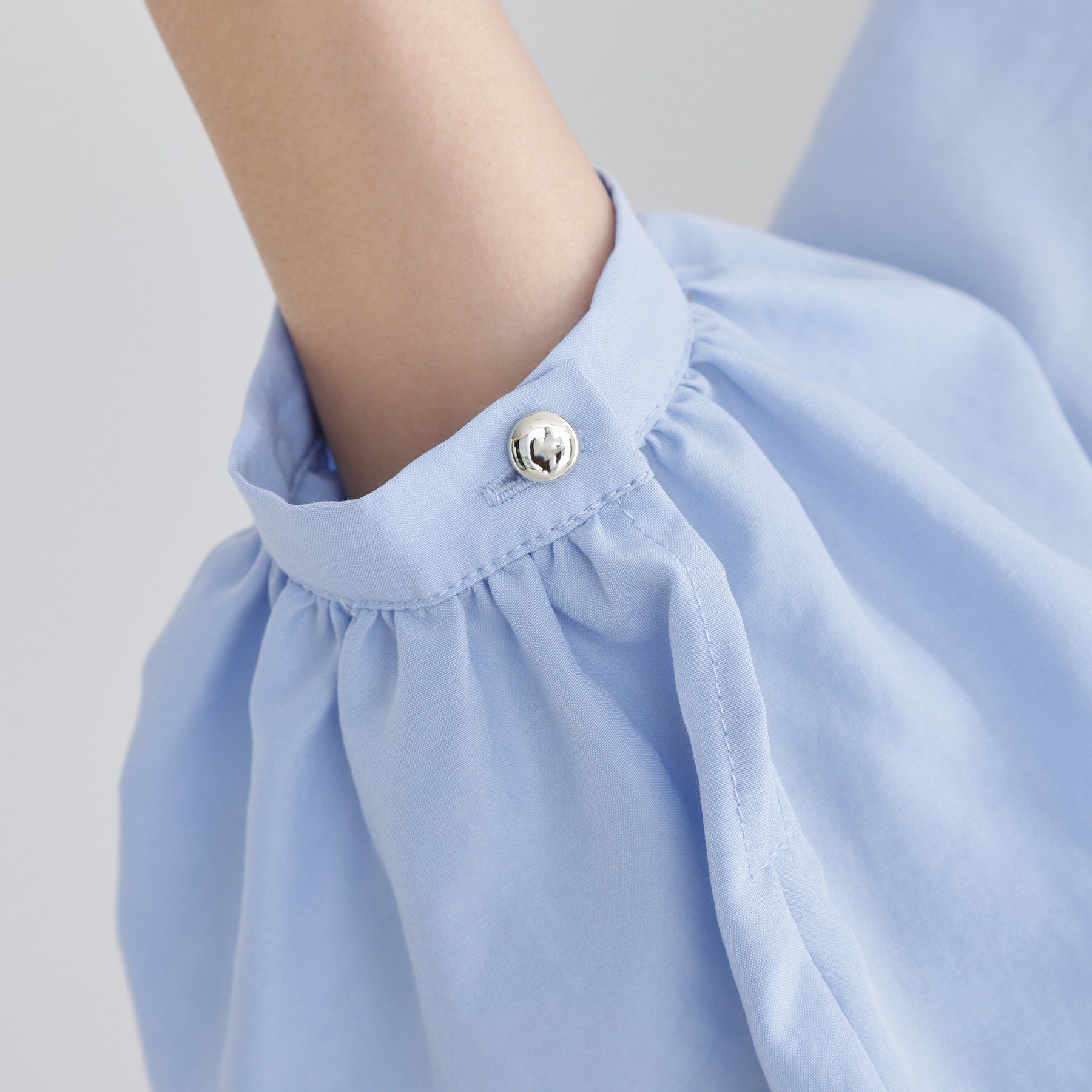 THE SHOP TK「【通勤にもカジュアルにも】ギャザーリボンタイブラウス」|シャツ・ブラウス|