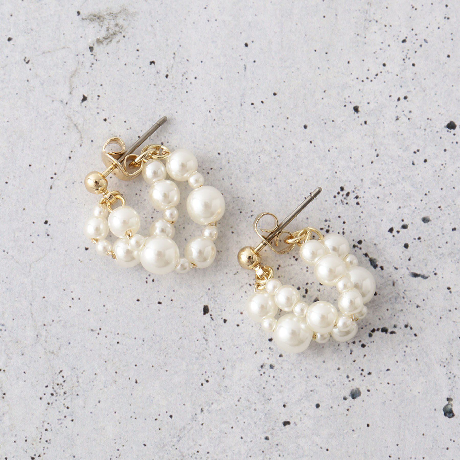 THE SHOP TK「つぶつぶパール調ピアス」|ピアス|