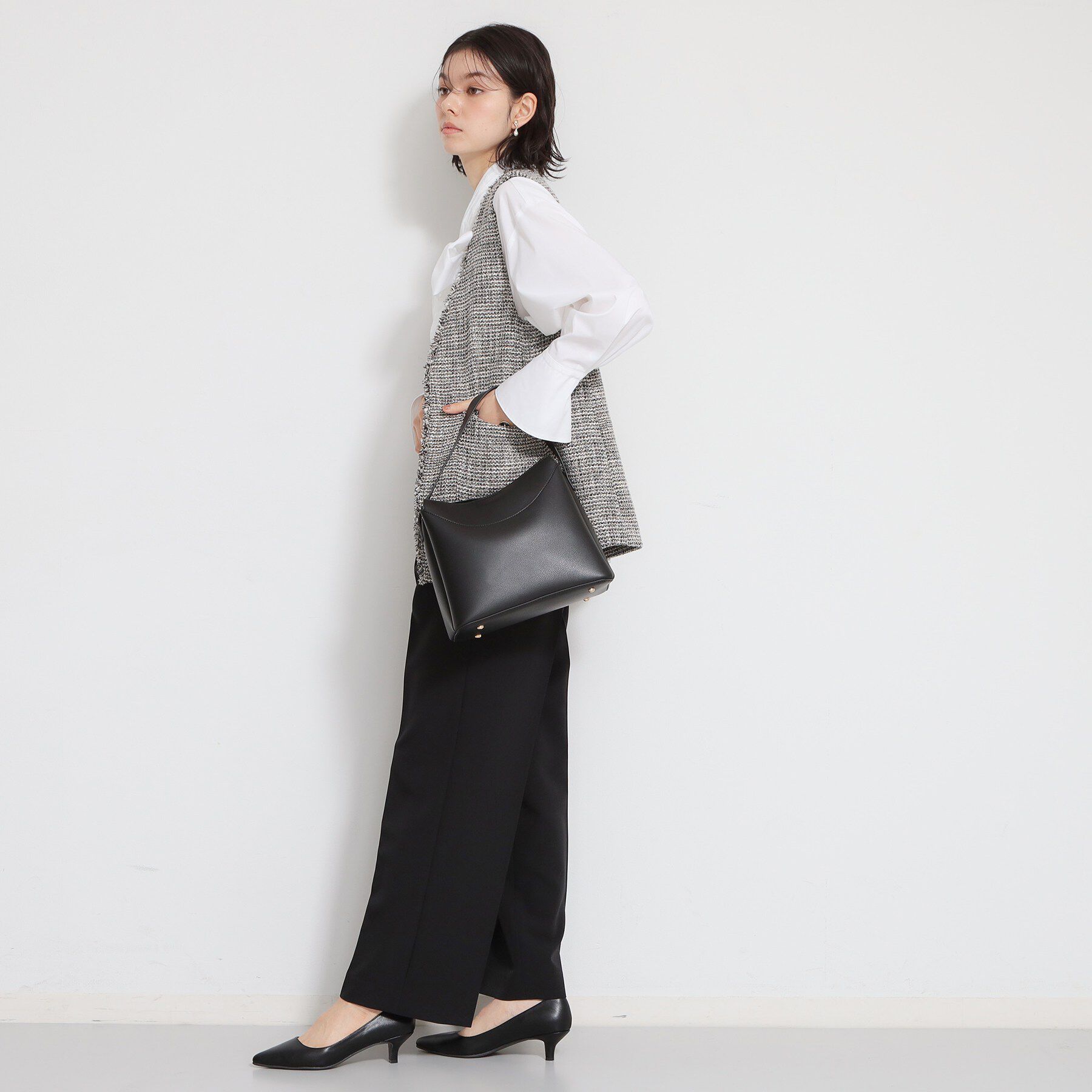 THE SHOP TK「ロゴベルトレザー調ミドルバッグ」|ハンドバッグ|