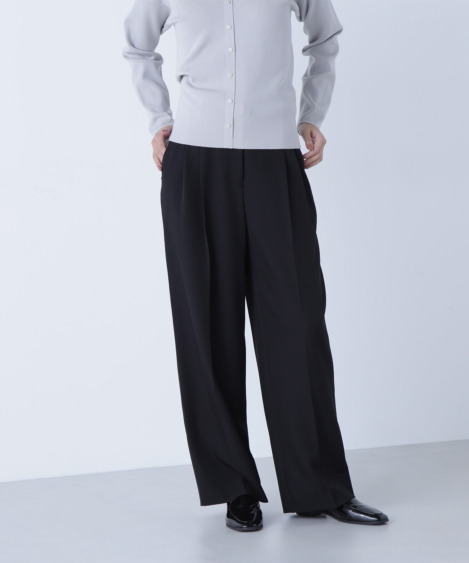  「くびれ仕込みベルテッドパンツ」|その他|