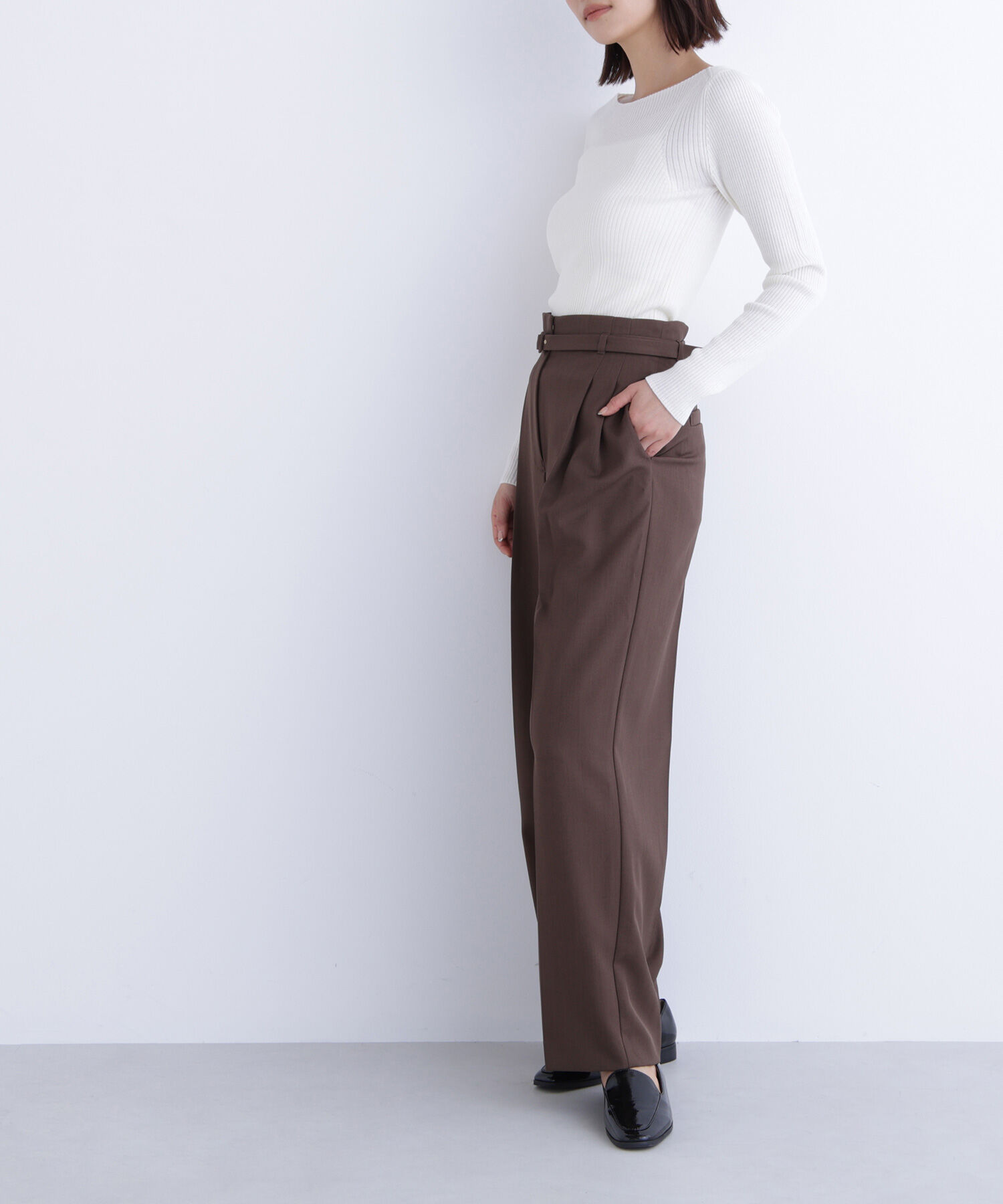  「くびれ仕込みベルテッドパンツ」|その他|